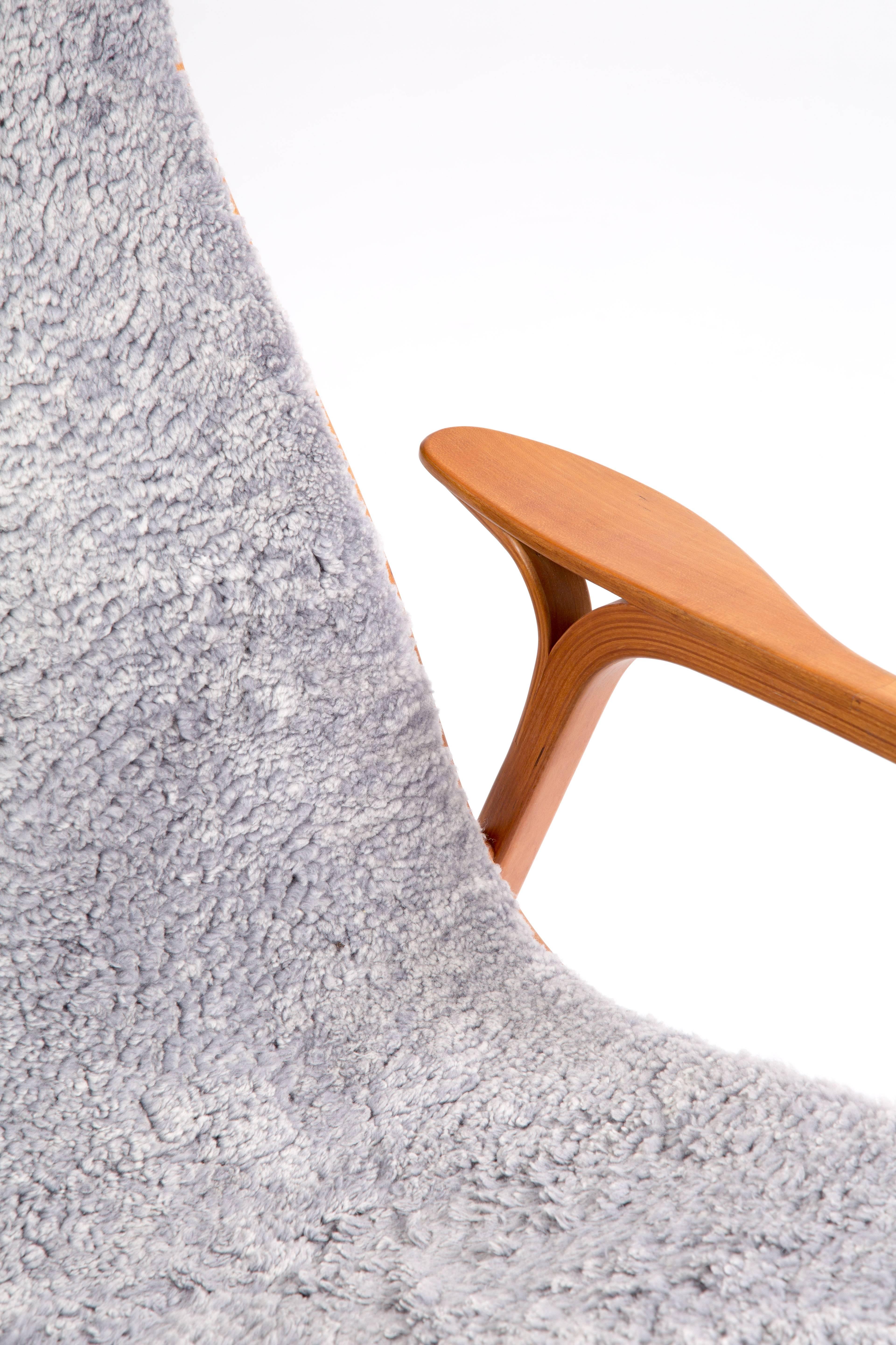 Mid-20th Century Yngve Ekström, Lamino Chair in Cherrywood, Laminated Wood, Sweden
