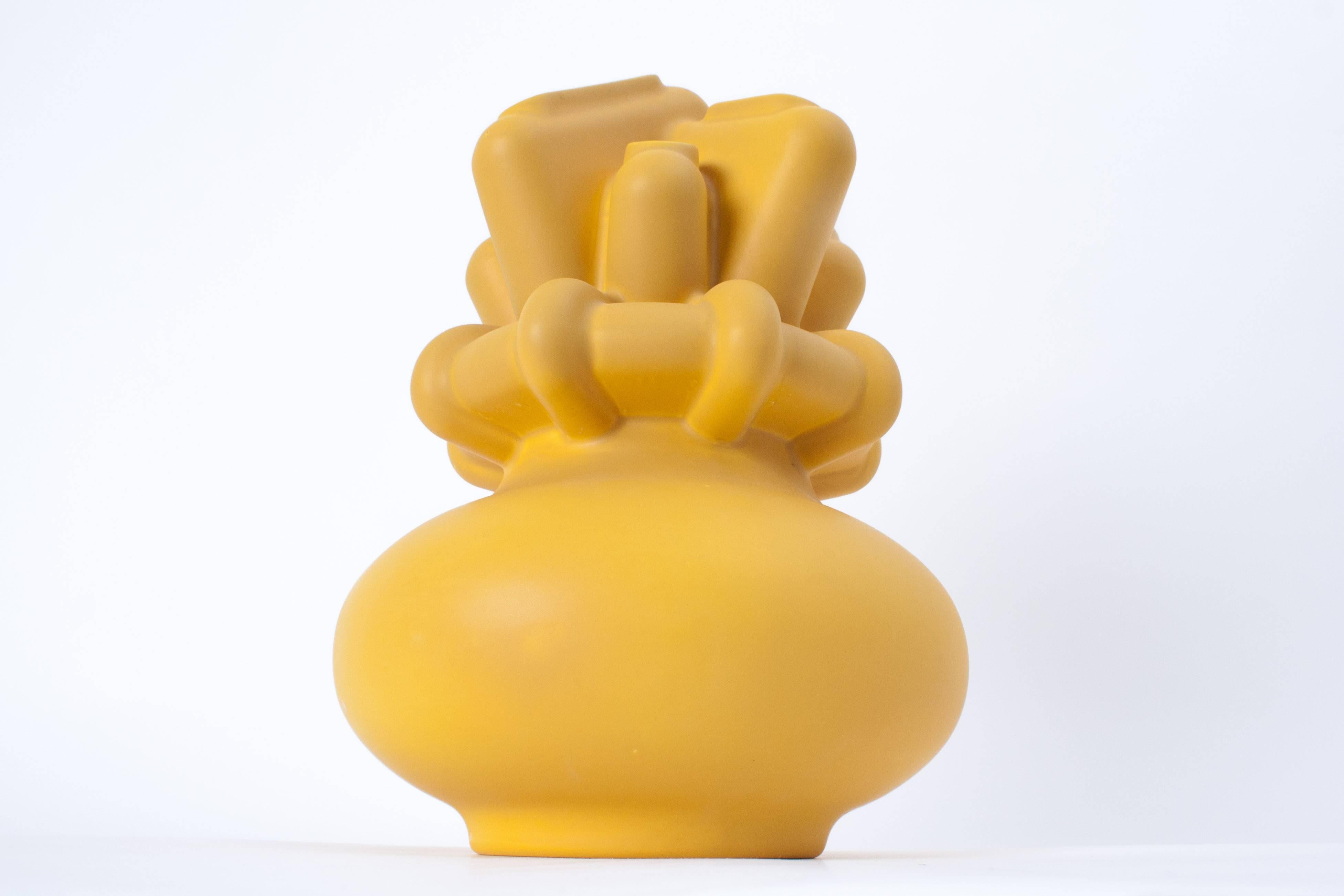 Modern RODERICK VOS for COR UNUM Vase in sunflower yellow made by Cor Unum