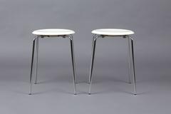 one Off-White DOT OF ARNE JACOBSEN for Fritz Hansen, Produced in 1983