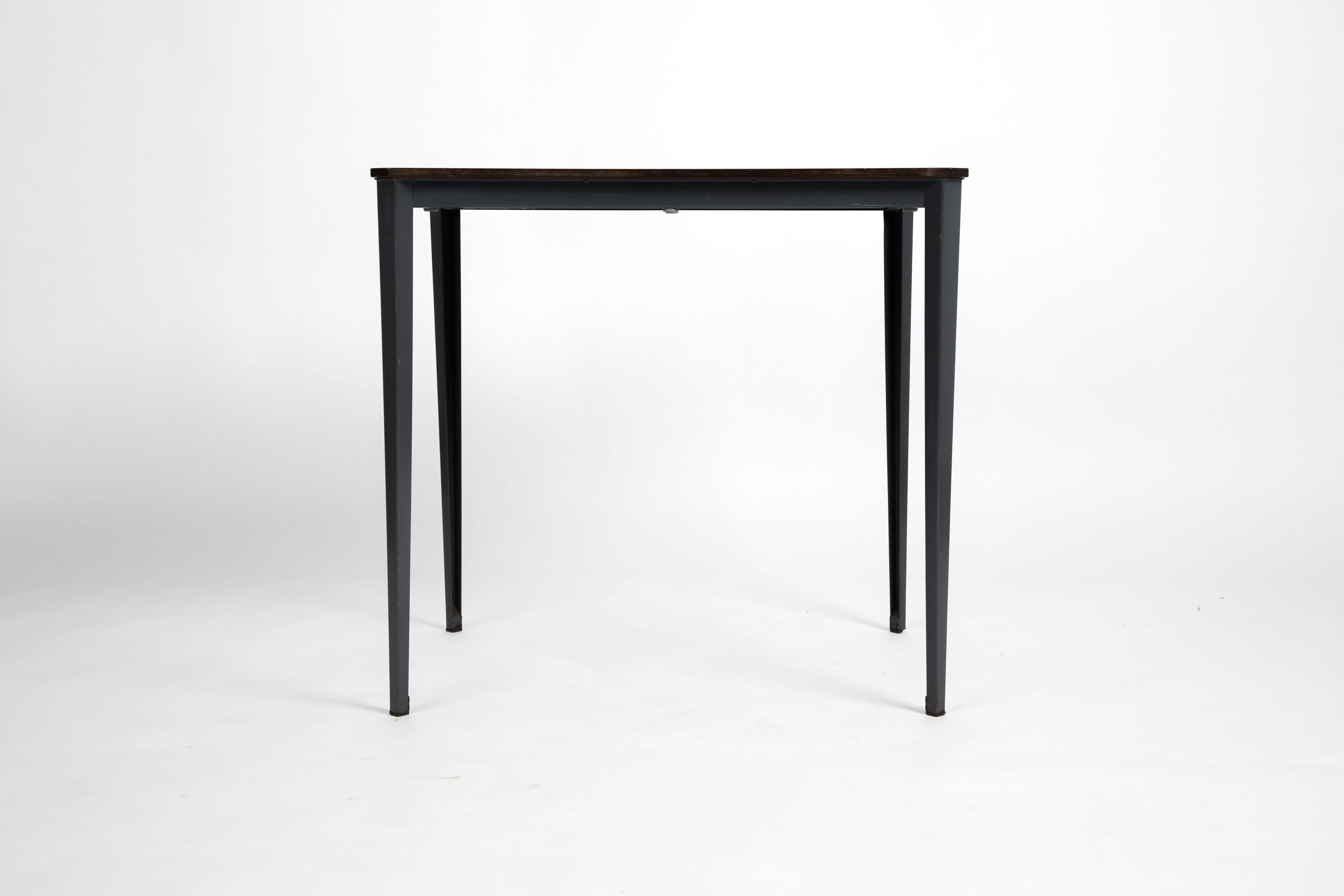 TABLE WIM RIETVELD Ahrend de Cirkel Industrial Dutch Design  For Sale 2