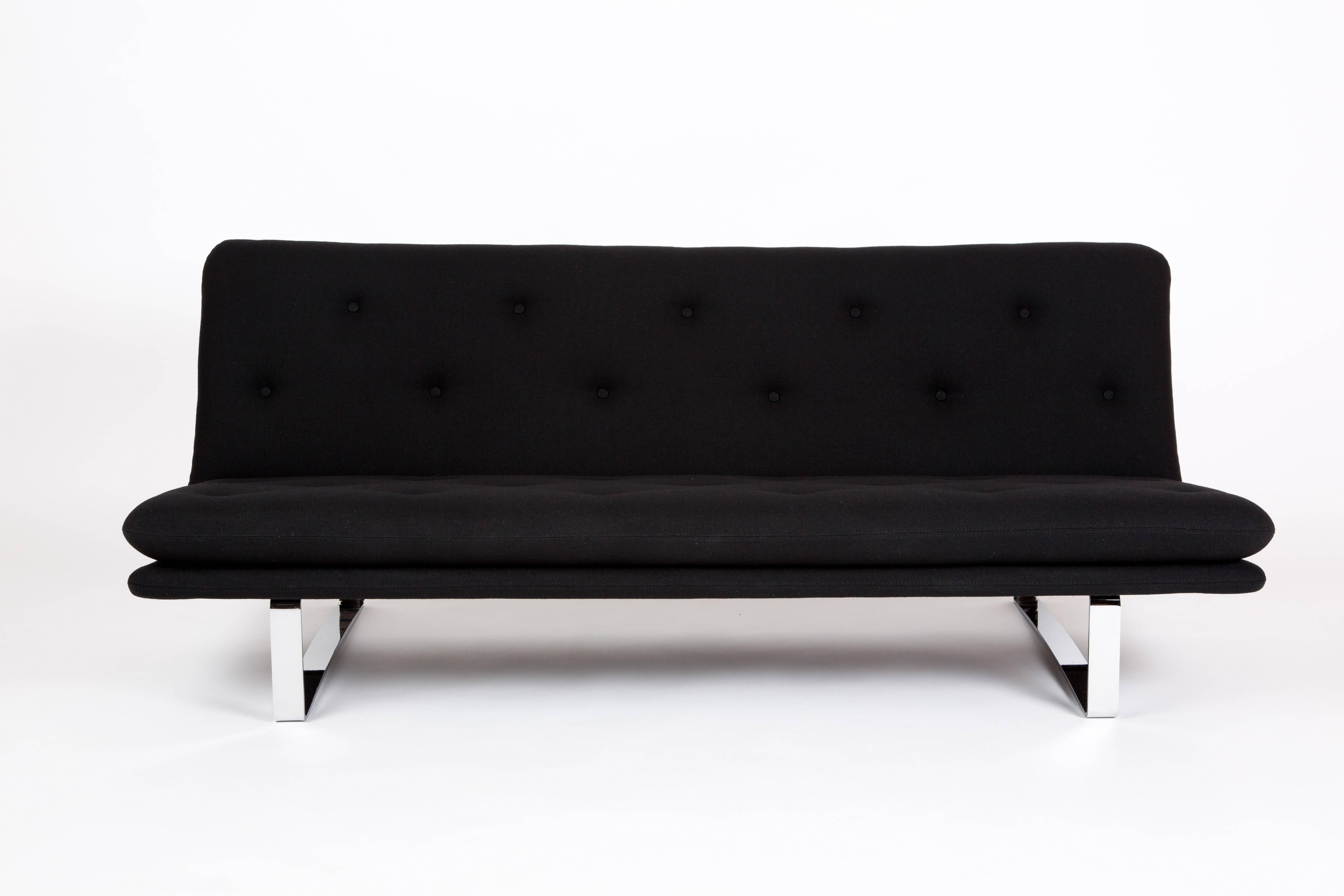 Mid-Century Modern Artifort Sofa with Chrome-Plated Legs, by Kho Liang Ie, C 683, Black Fabric