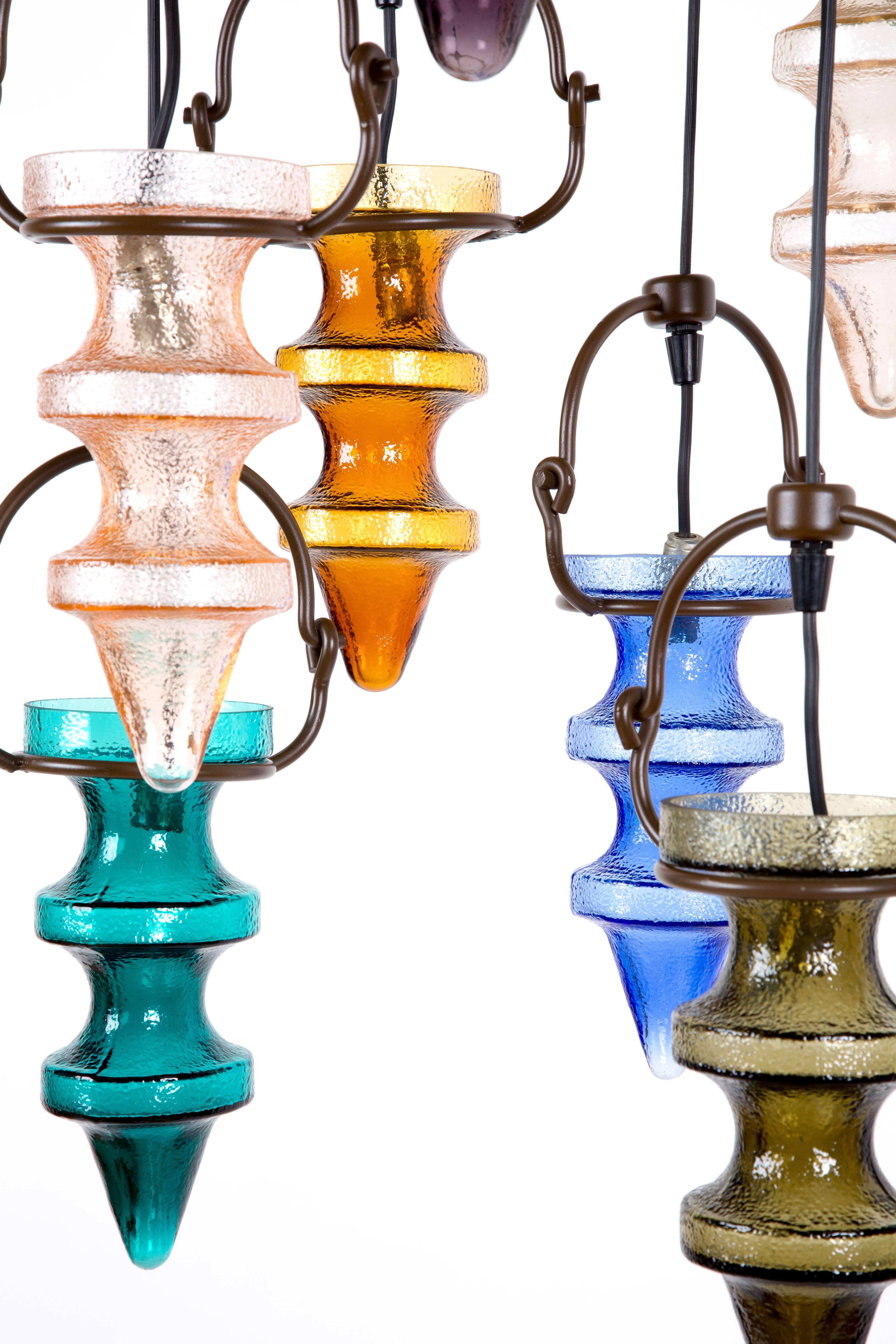 NANNY STILL Stalactites for Dutch RAAK. Nanny Still pendant lamp with seven different stalactites of art glass. Very nice colors. Made in 1960 in Holland by 