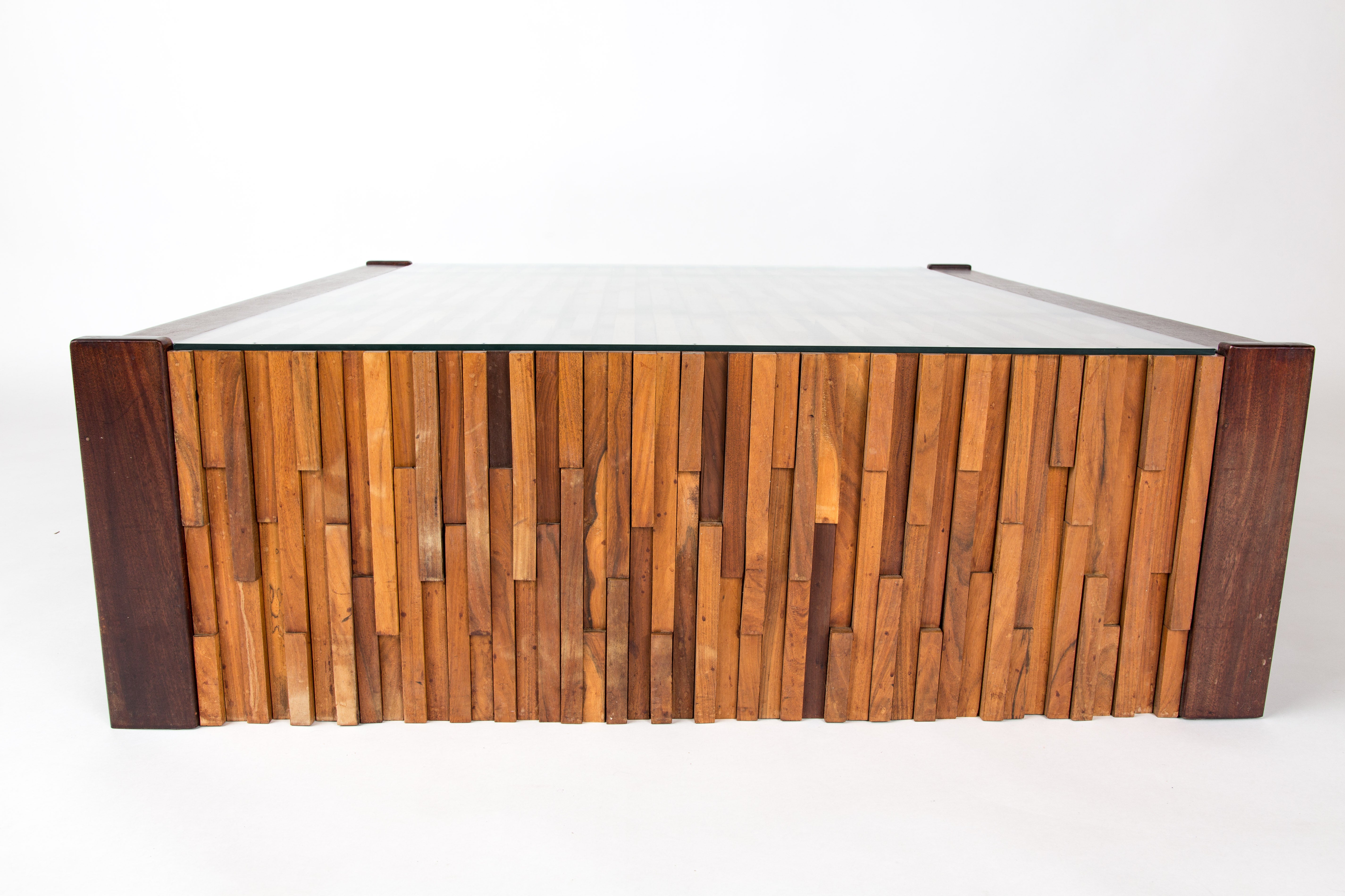 Artifort mare sale gallery of artifort powerful design with