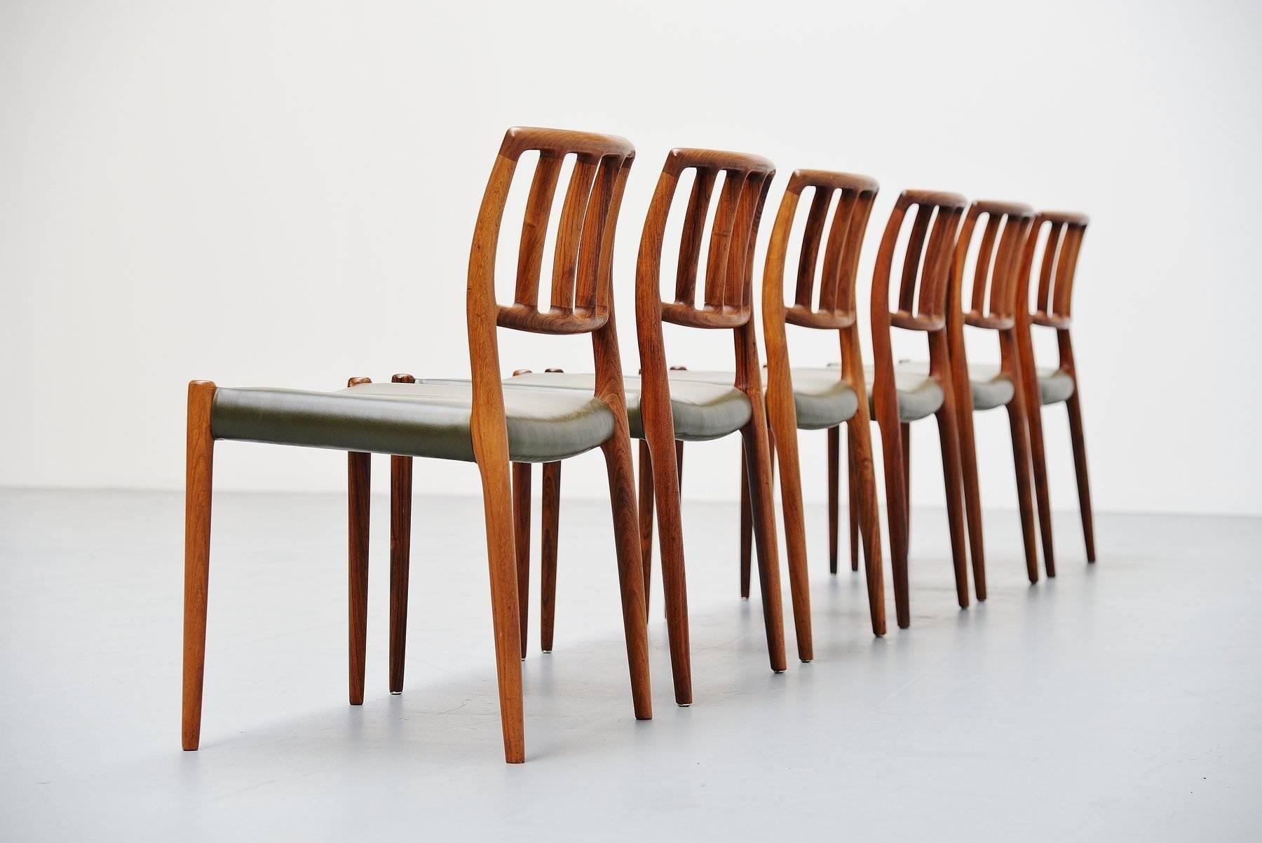 Niels Moller Model 83 Dining Chairs in Rosewood, Denmark, 1974 In Good Condition In Roosendaal, Noord Brabant