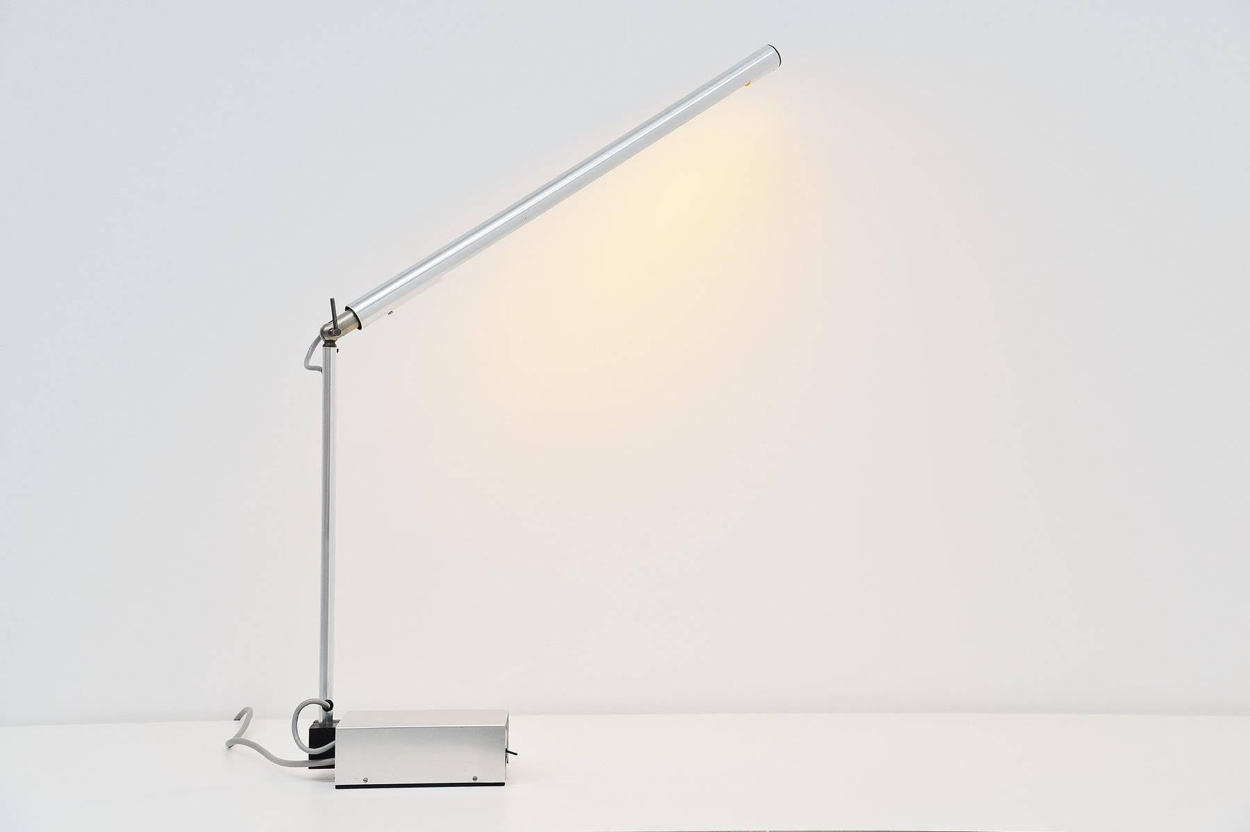 cantilever table lamp