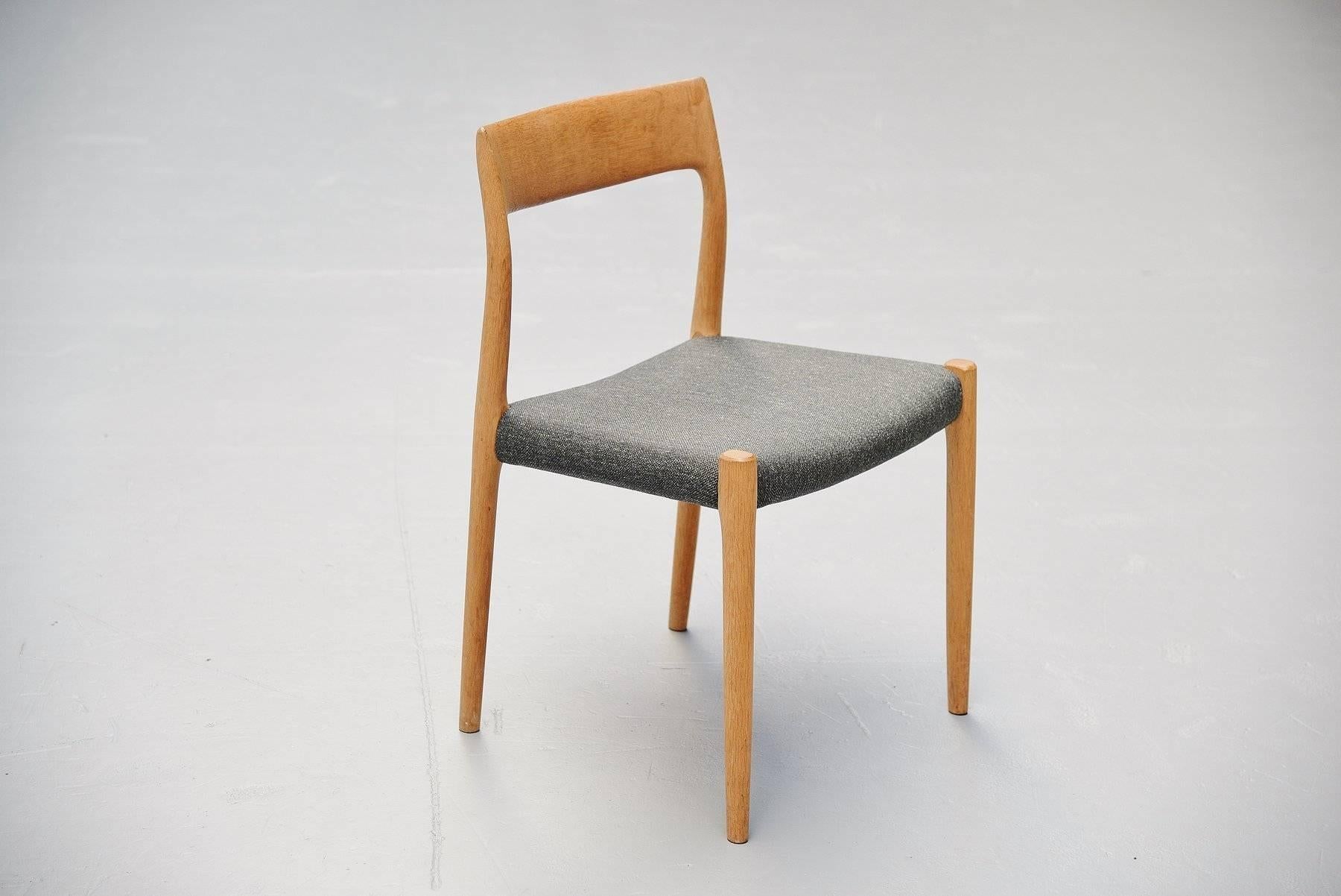 Mid-20th Century Niels Moller Model 77 Chairs in Oak, Denmark, 1959