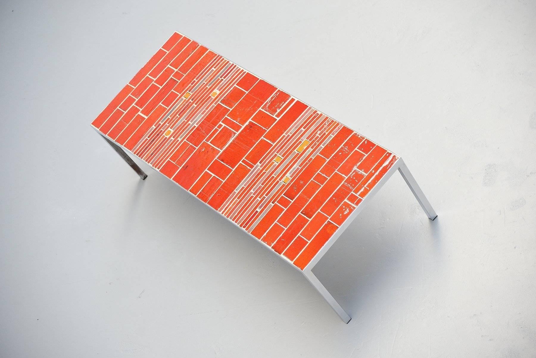 Rogier Vandeweghe Amphora Ceramic Tiles Table, Belgium, 1960 (Mitte des 20. Jahrhunderts)