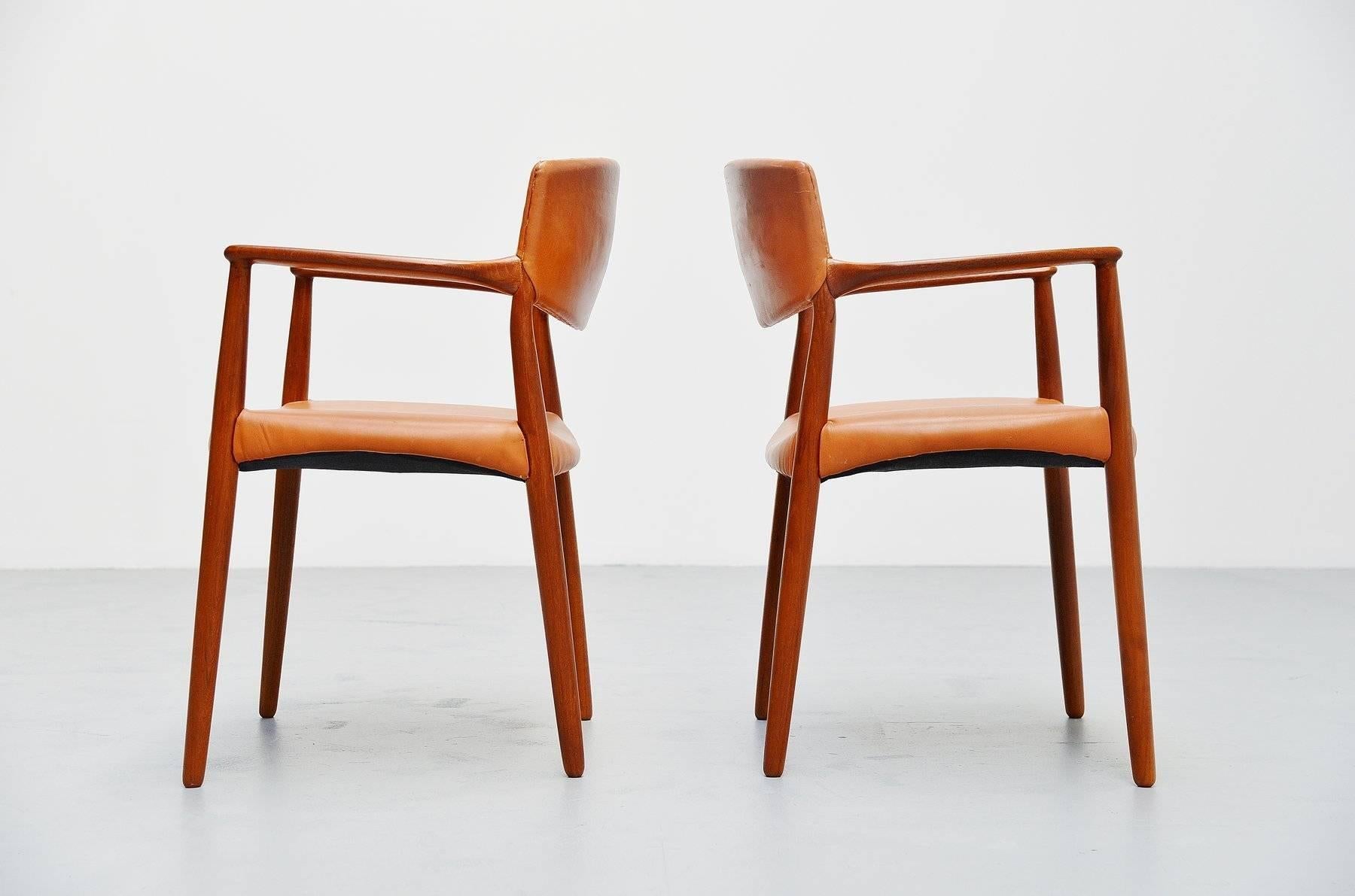 Scandinavian Modern Ejnar Larsen and Aksel Bender Madsen Willy Beck Armchairs, 1951