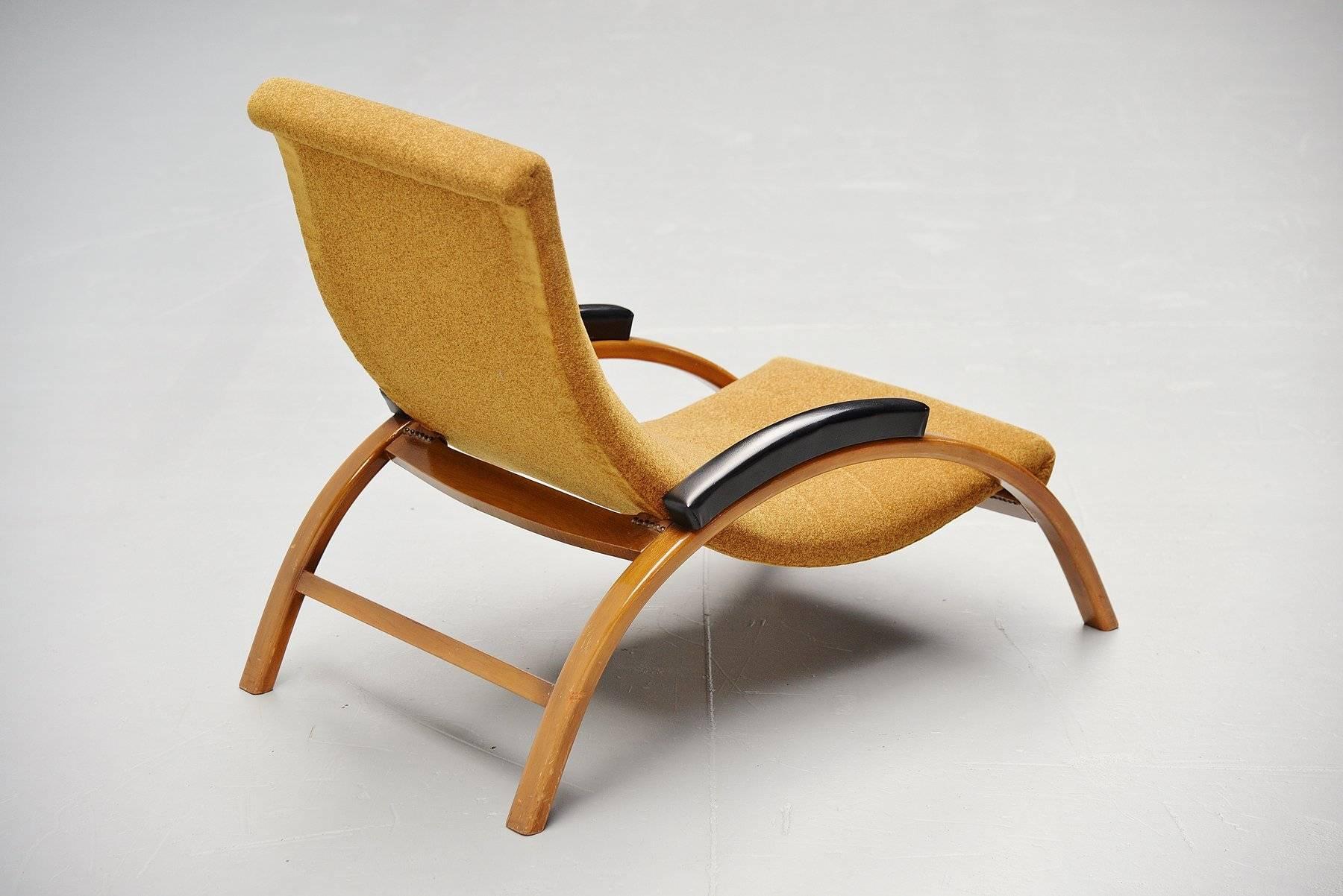 Mid-20th Century Unusual Italian Lounge Chair Adjustable, 1950