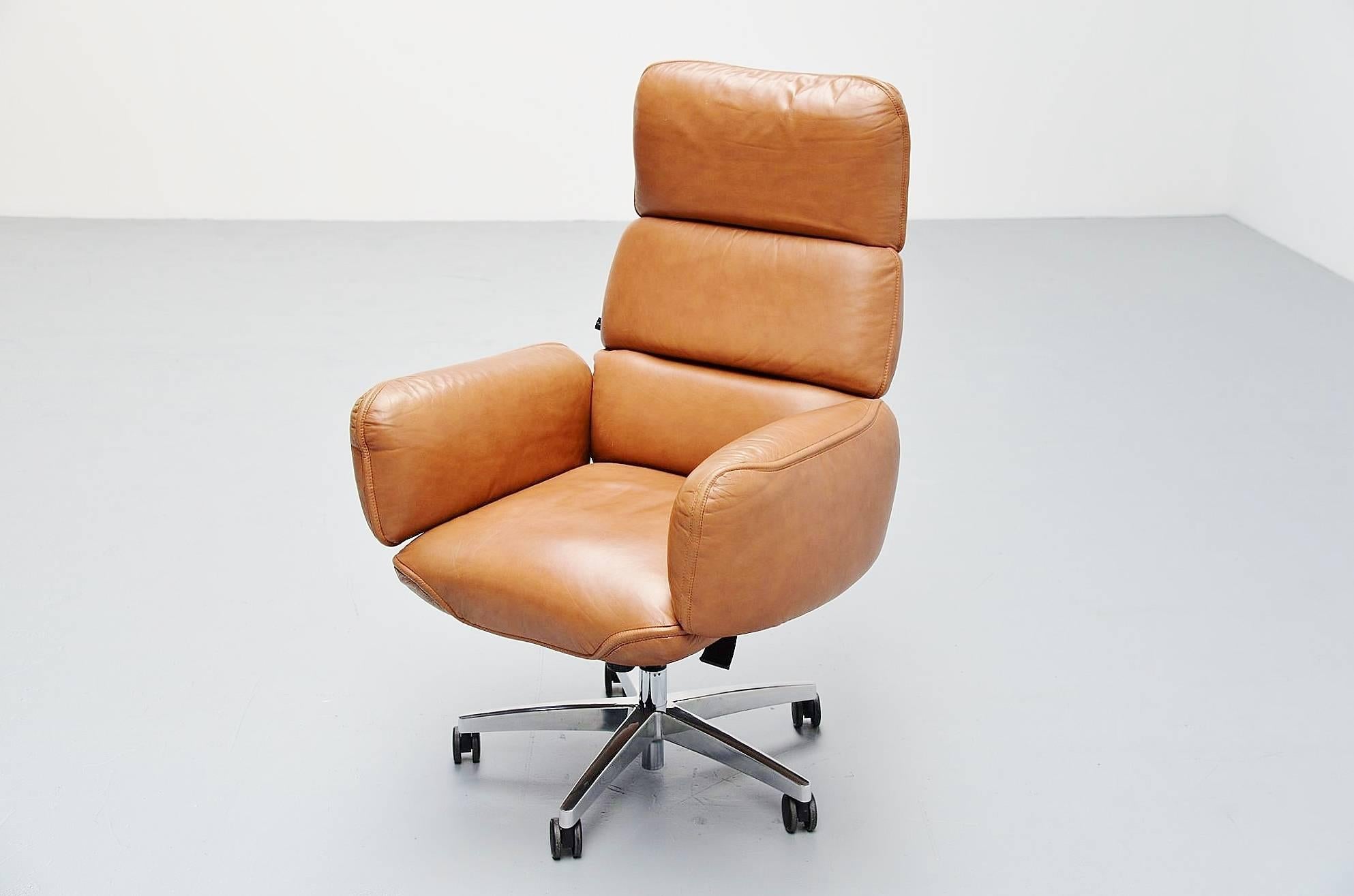 Otto Zapf Desk Chair by Knoll International, USA, 1975 In Excellent Condition In Roosendaal, Noord Brabant