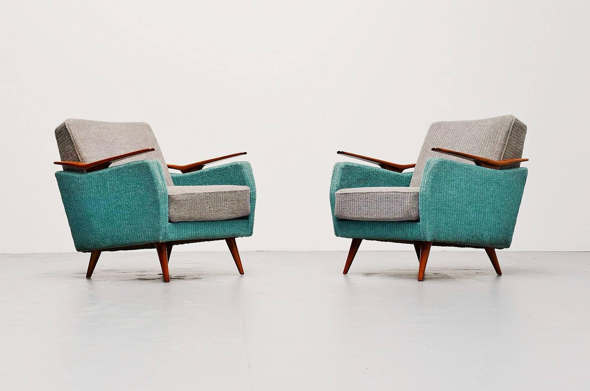 Mid-Century Modern Gio Ponti Style Club Chairs, Italy, 1950