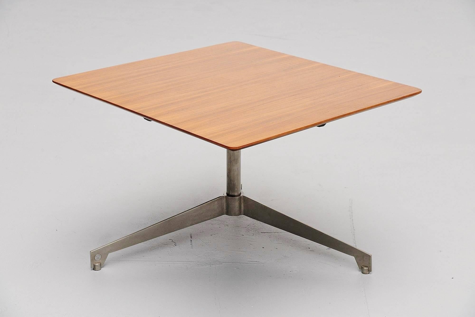Mid-Century Modern Osvaldo Borsani Adjustable Table Tecno, Italy, 1960