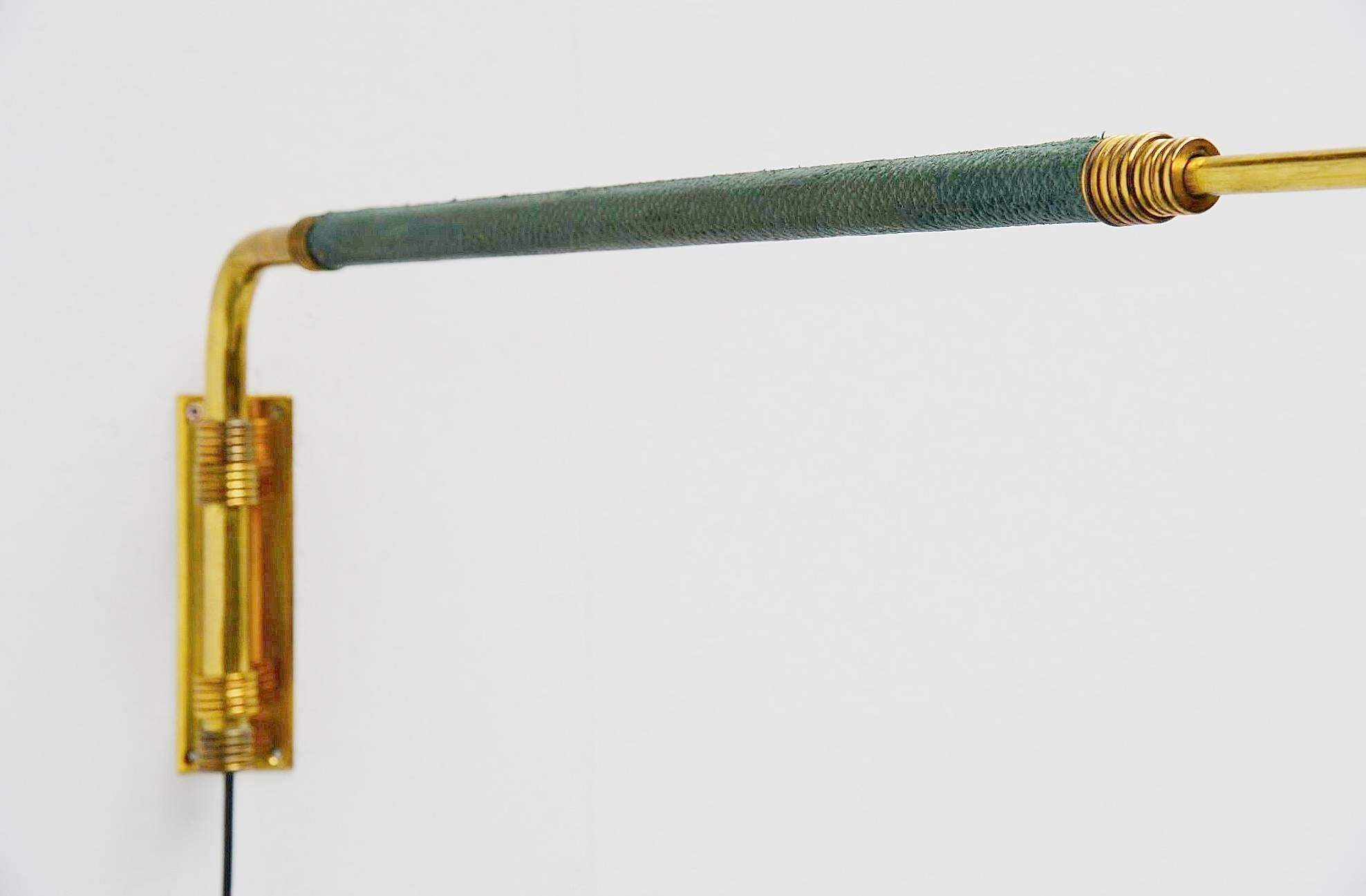 Milieu du XXe siècle Lampe murale extensible de style Arredoluce:: Italie:: 1950