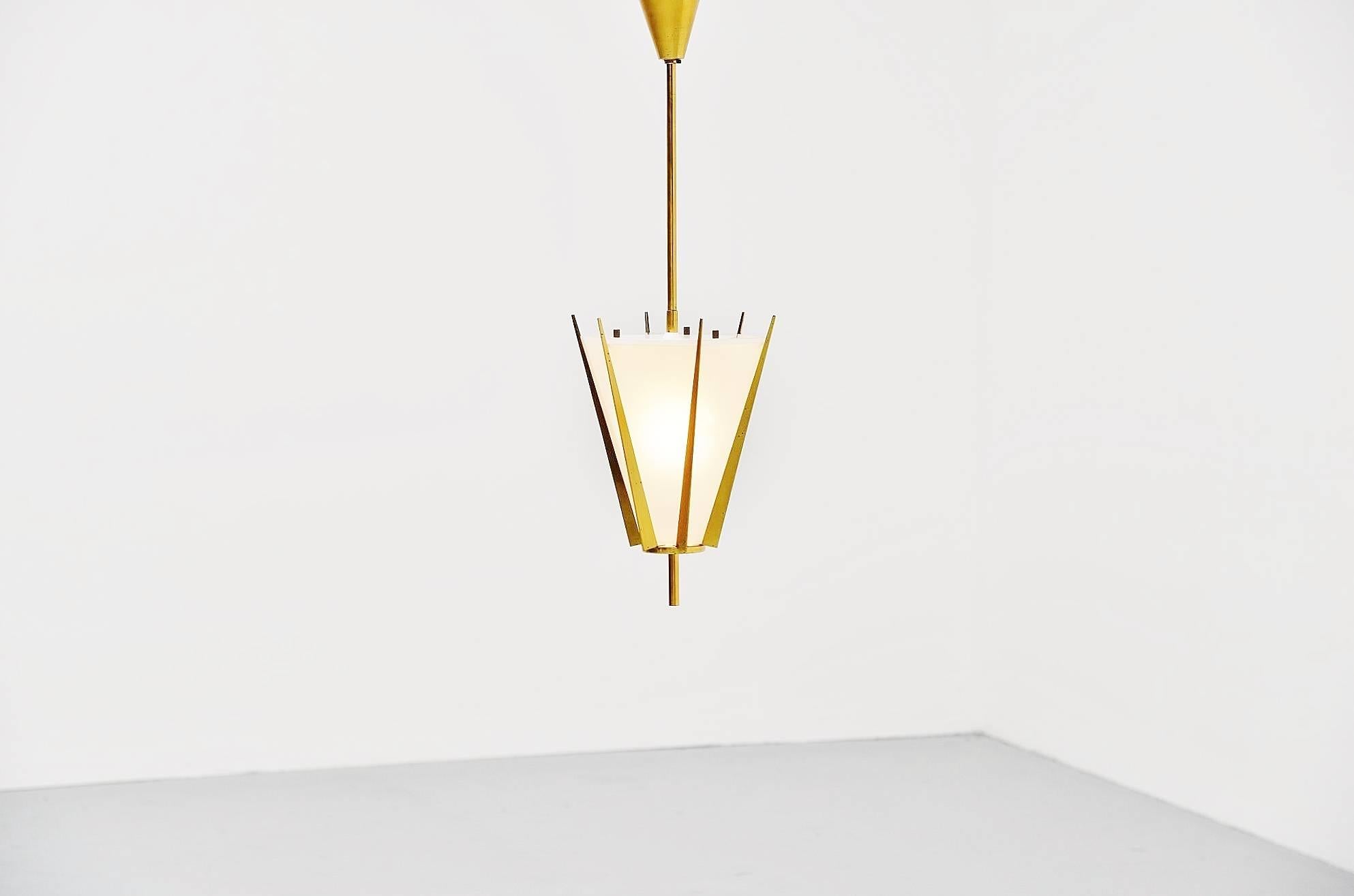 Italian Arredoluce Attributed Pendant Lamp, Italy, 1950