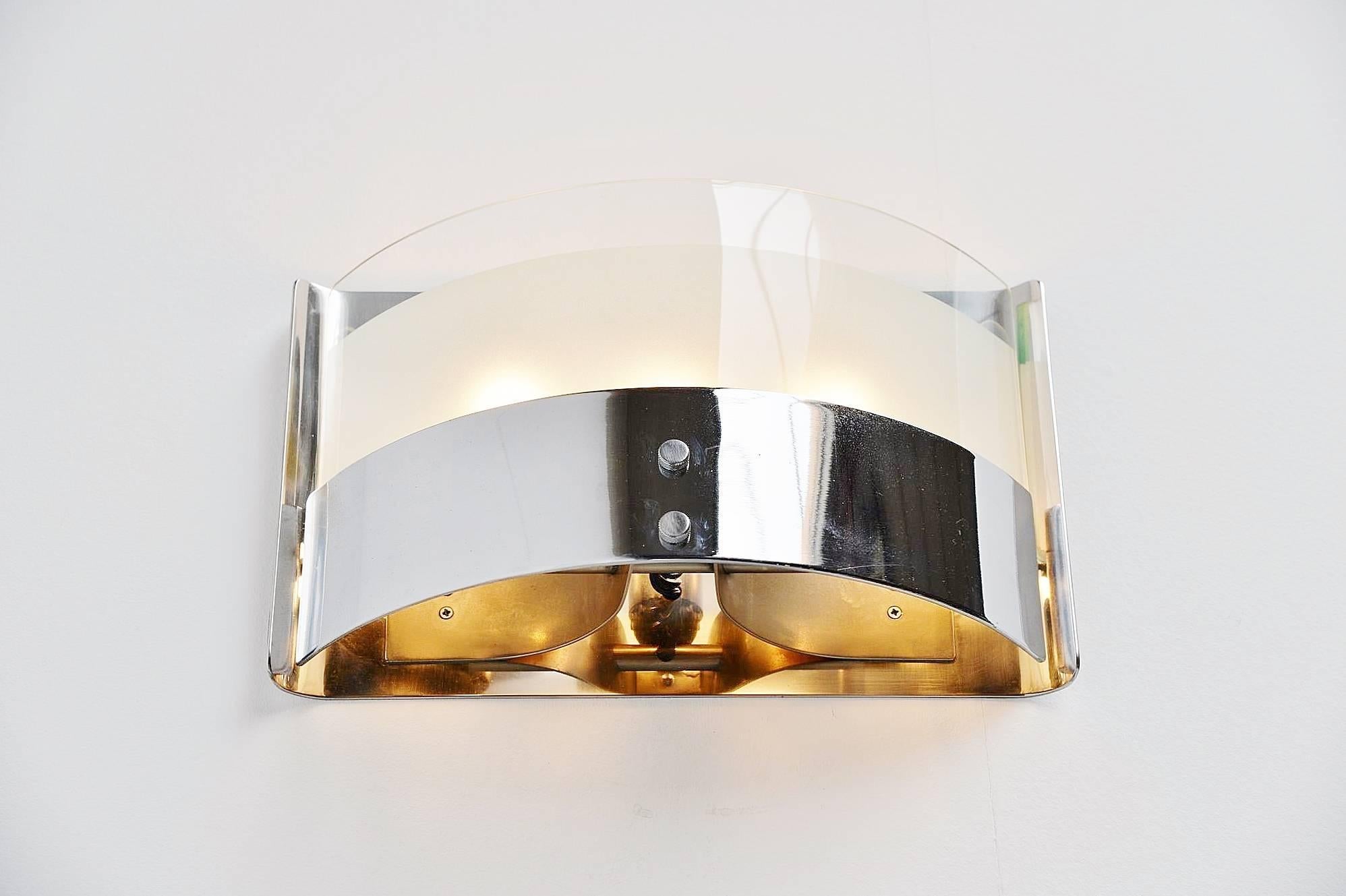 Luigi Caccia Dominioni Chrome Wall Lamp by Azucena, 1960 In Excellent Condition In Roosendaal, Noord Brabant