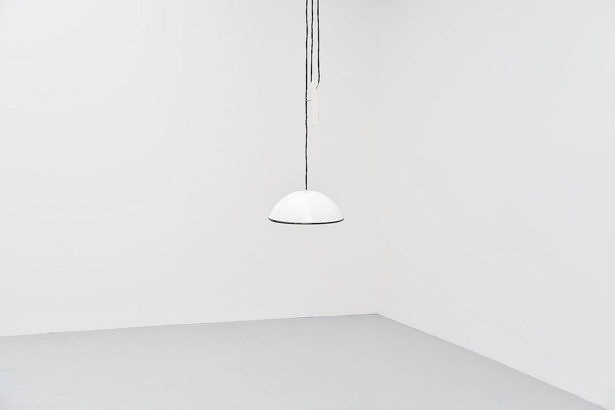 Achille Castiglioni Relemme Balance Lamp Flos, Italy, 1962 In Good Condition In Roosendaal, Noord Brabant