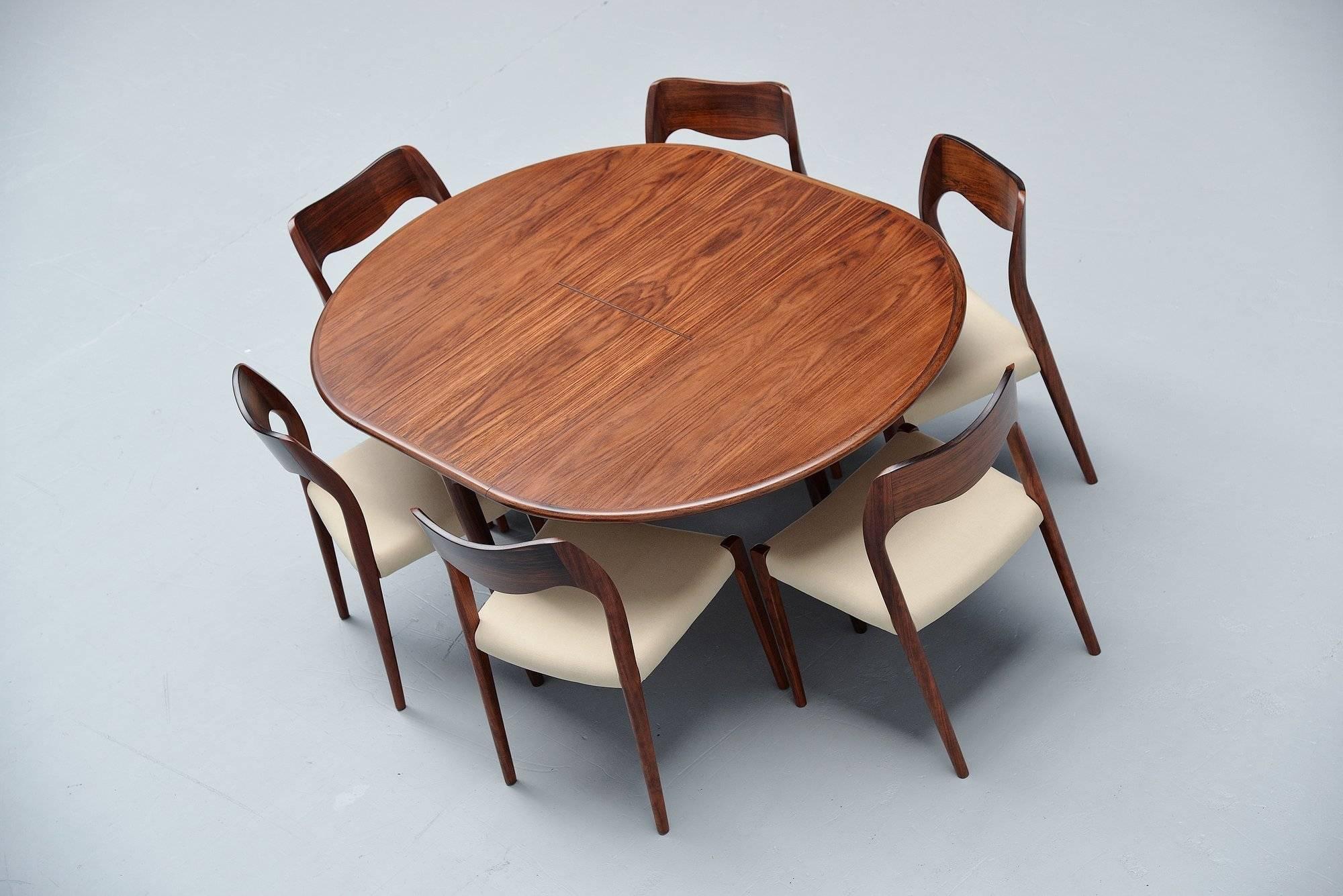 Scandinavian Modern Niels Moller Rosewood Dining Table Model 15, Denmark, 1960