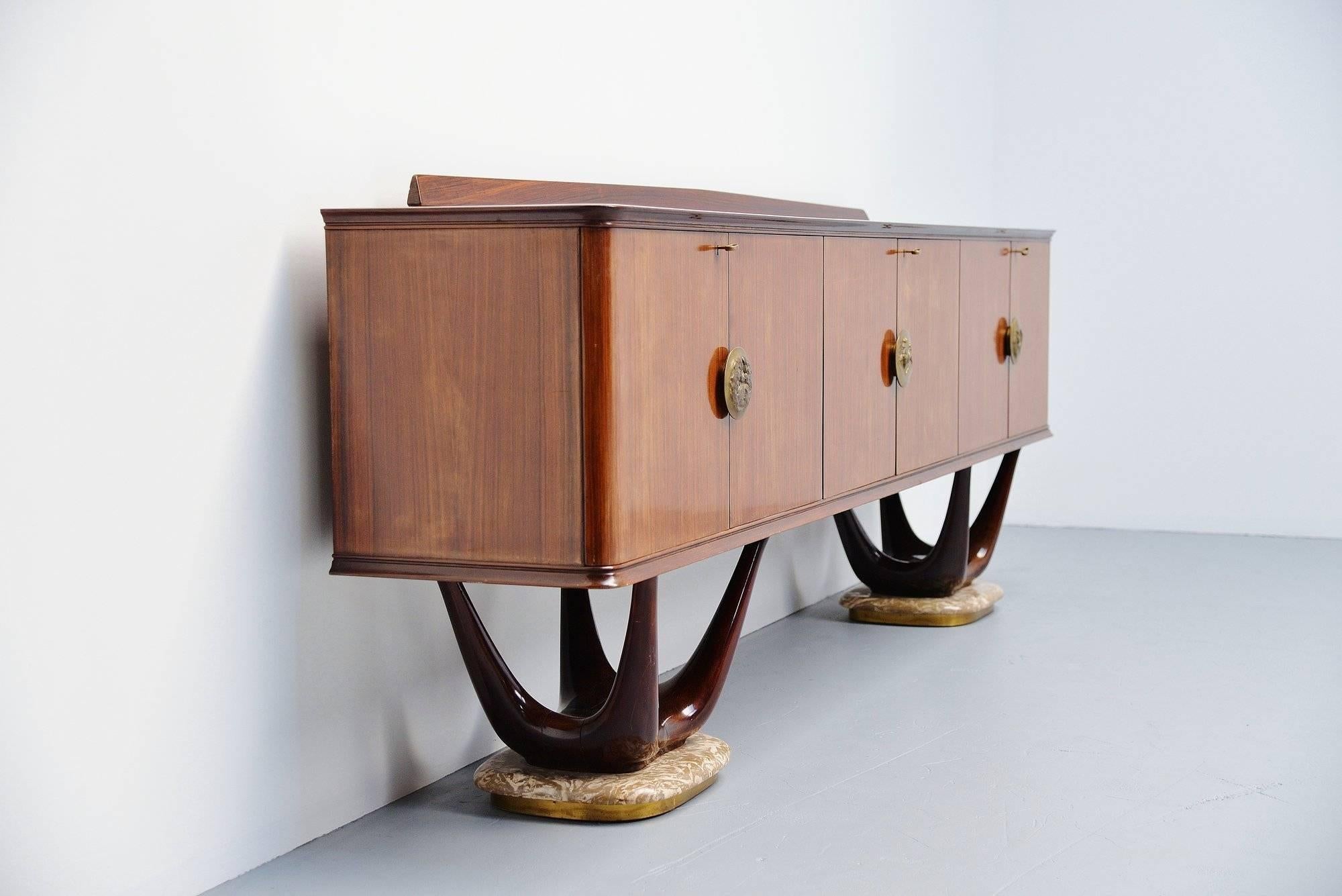 Vittorio Dassi Long Sideboard, Italy, 1950 In Good Condition In Roosendaal, Noord Brabant