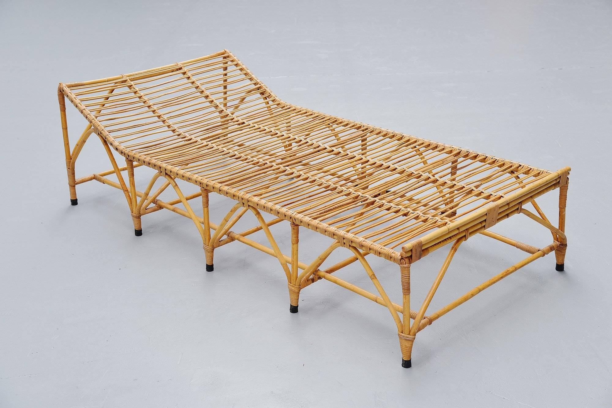 Italian Bamboo Daybed Fantastic Shaped, Italy, 1960 In Excellent Condition In Roosendaal, Noord Brabant