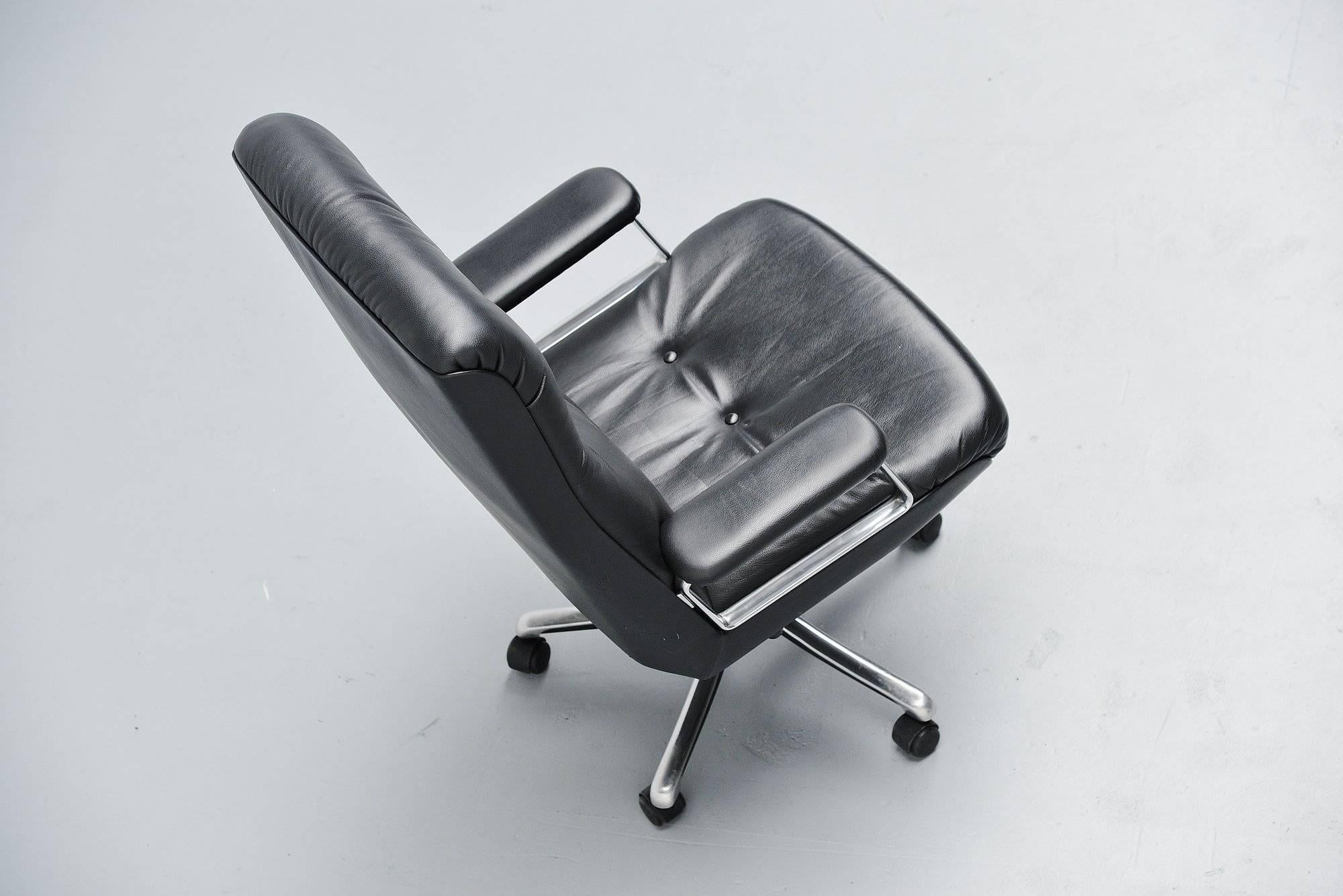Italian Osvaldo Borsani Tecno Desk Chair, Italy, 1966