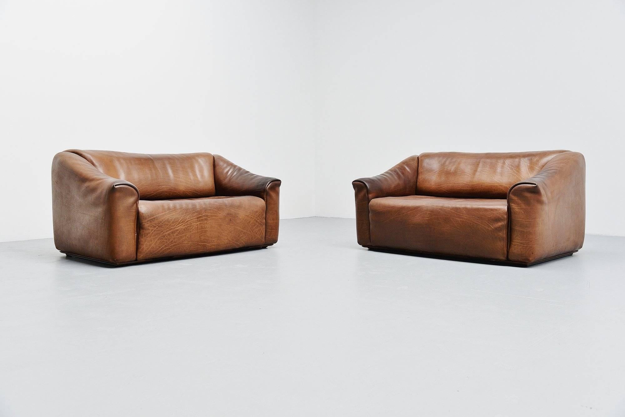 De Sede DS47 Sofa Two-Seat Pair, Switzerland, 1970 In Excellent Condition In Roosendaal, Noord Brabant