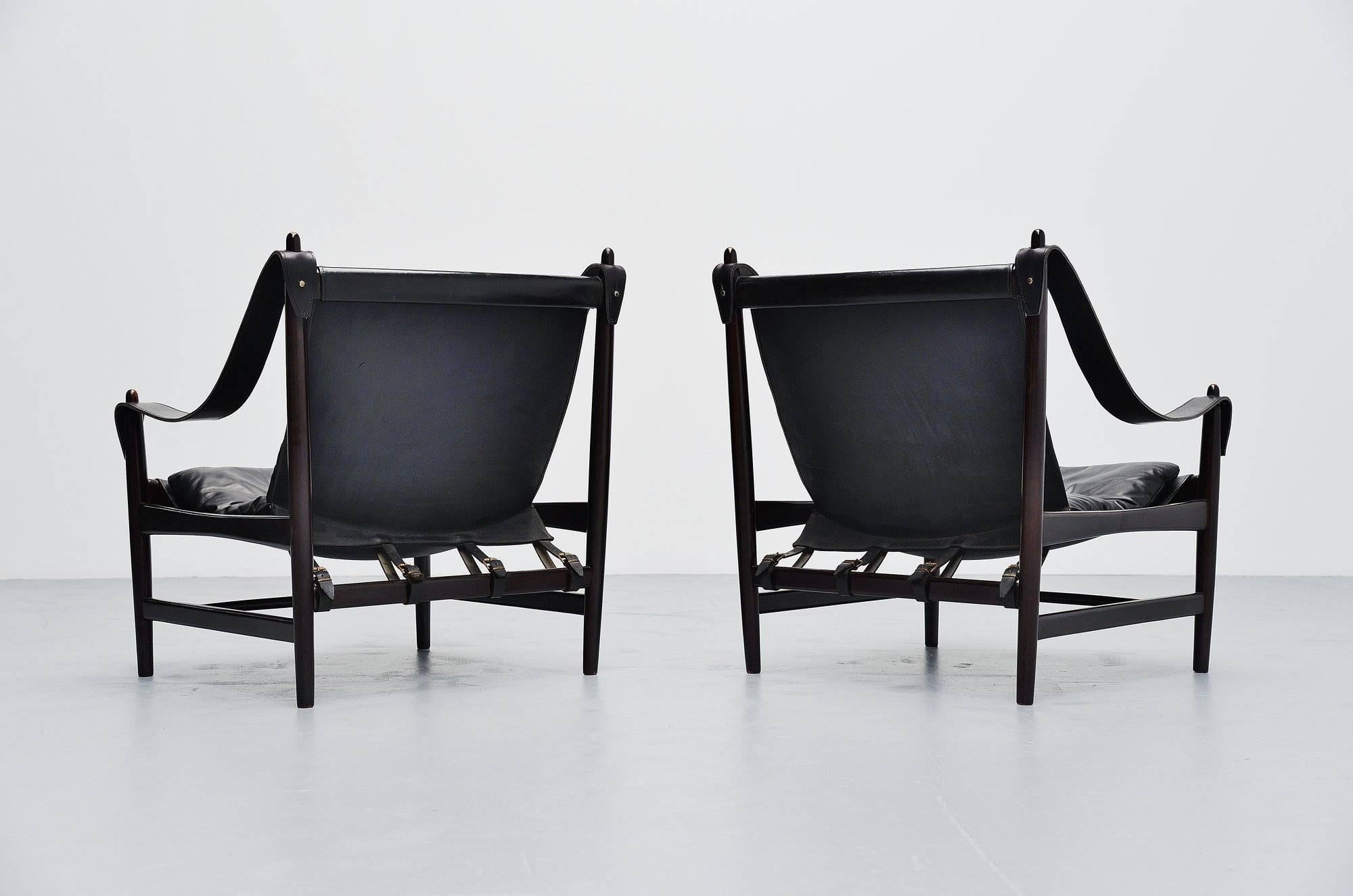 Scandinavian Modern Large Pair of Safari Chairs in Mahogany and Leather, 1960