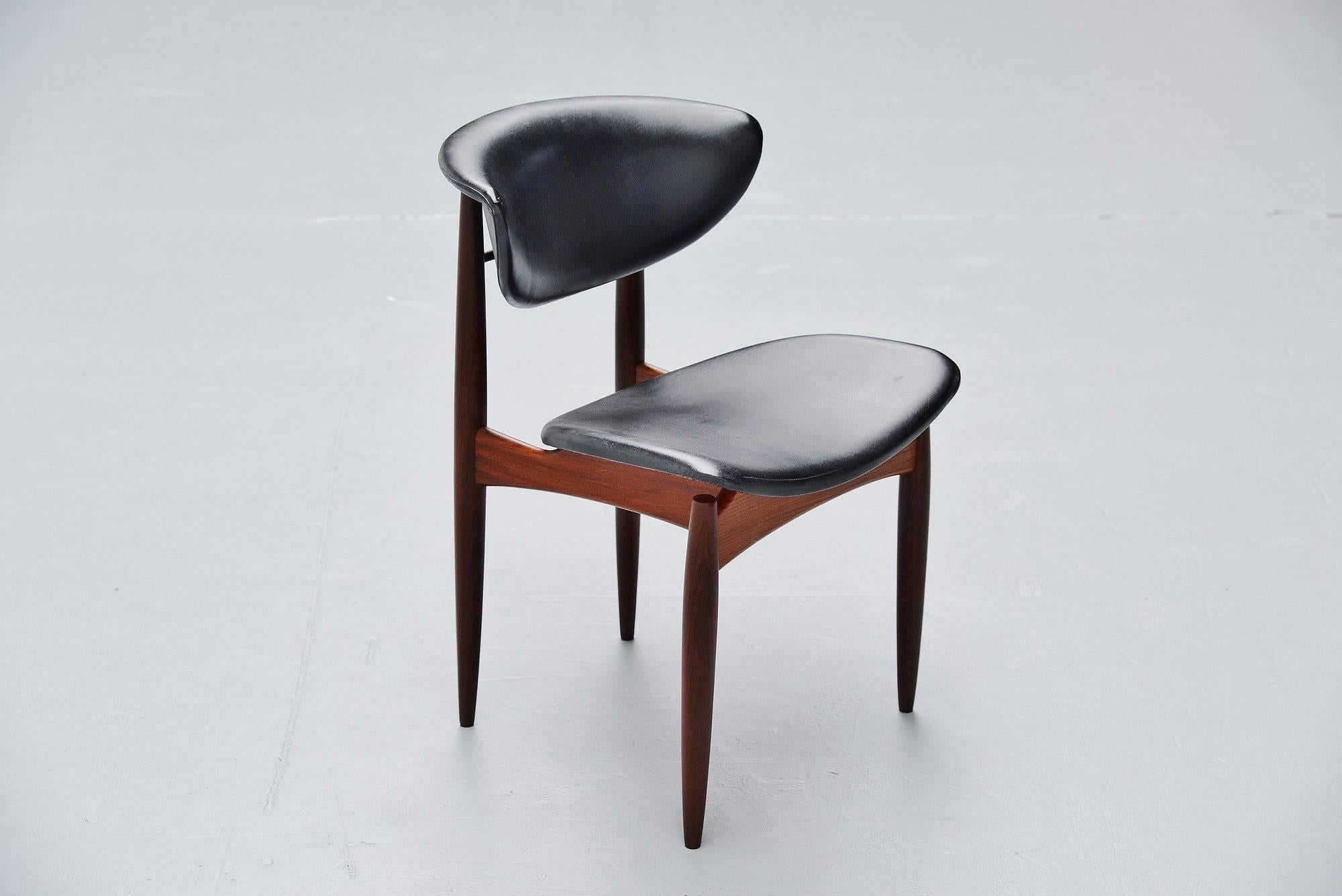 Mid-20th Century Danish Dining Chairs in Teak and Faux Leather, Denmark, 1960