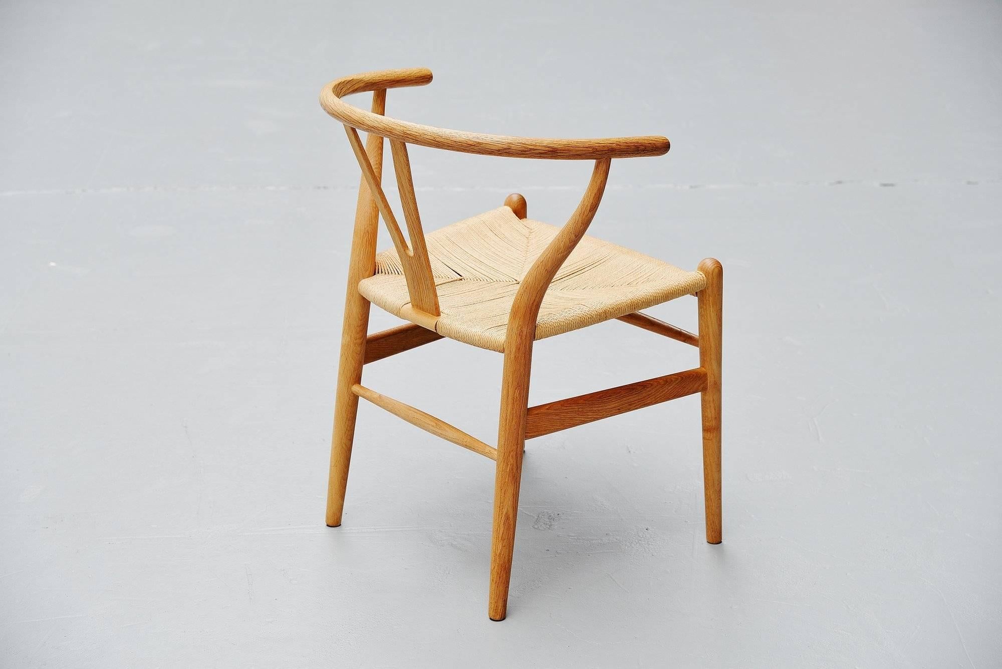 Scandinavian Modern Hans J Wegner CH24 Wishbone Chairs Carl Hansen, Denmark 1949