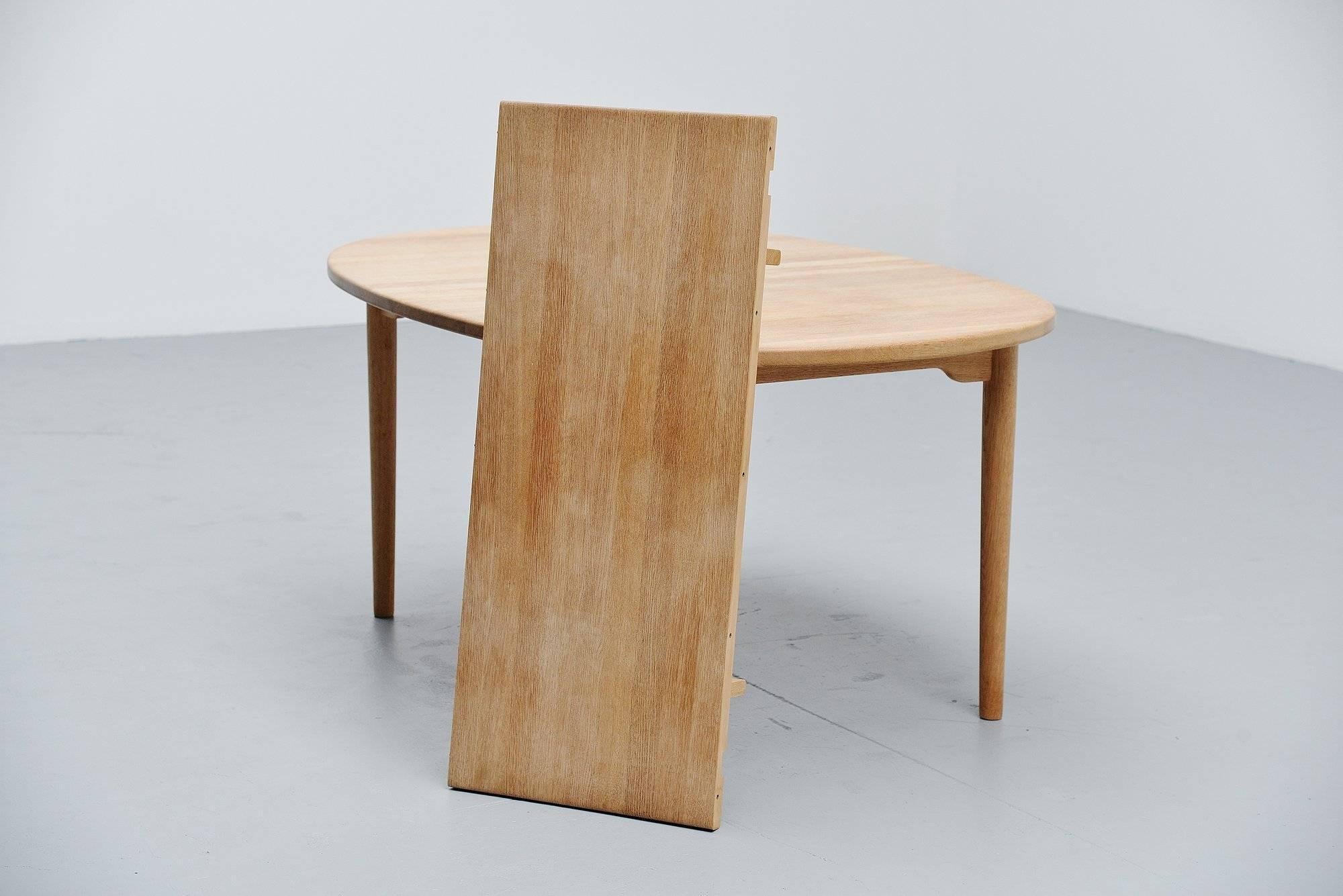 Brdrene Andersen Soaped Oak Dining Table, Denmark, 1970 4