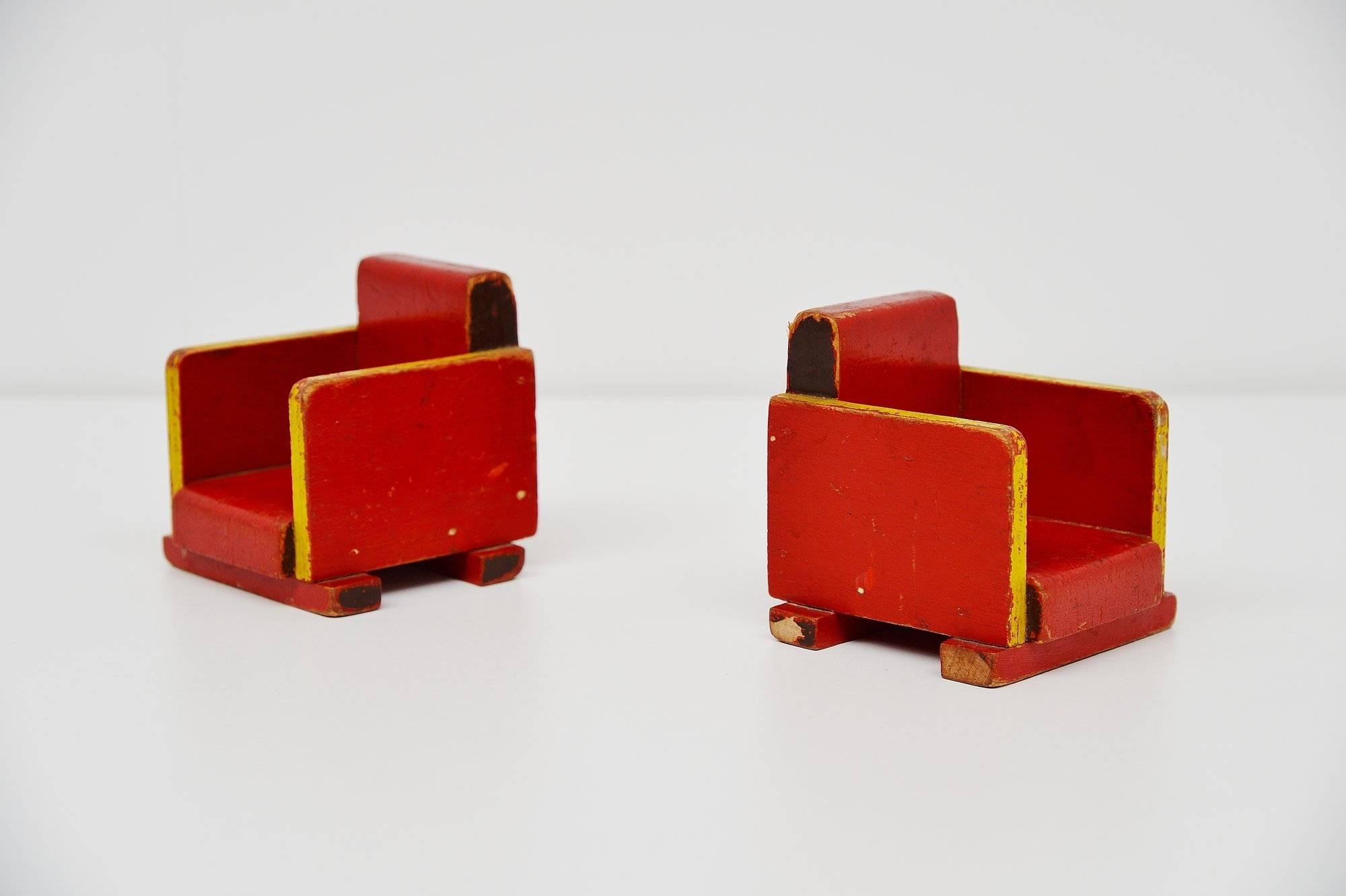 Very nice pair of small toy chairs Model 667 designed by Ko Verzuu for Ado Holland in 1939. Ado means Arbeid door onvolwaardigen, translated; labor by incapacitated, which makes this an even more special piece. Toys by Ado are being highly collected