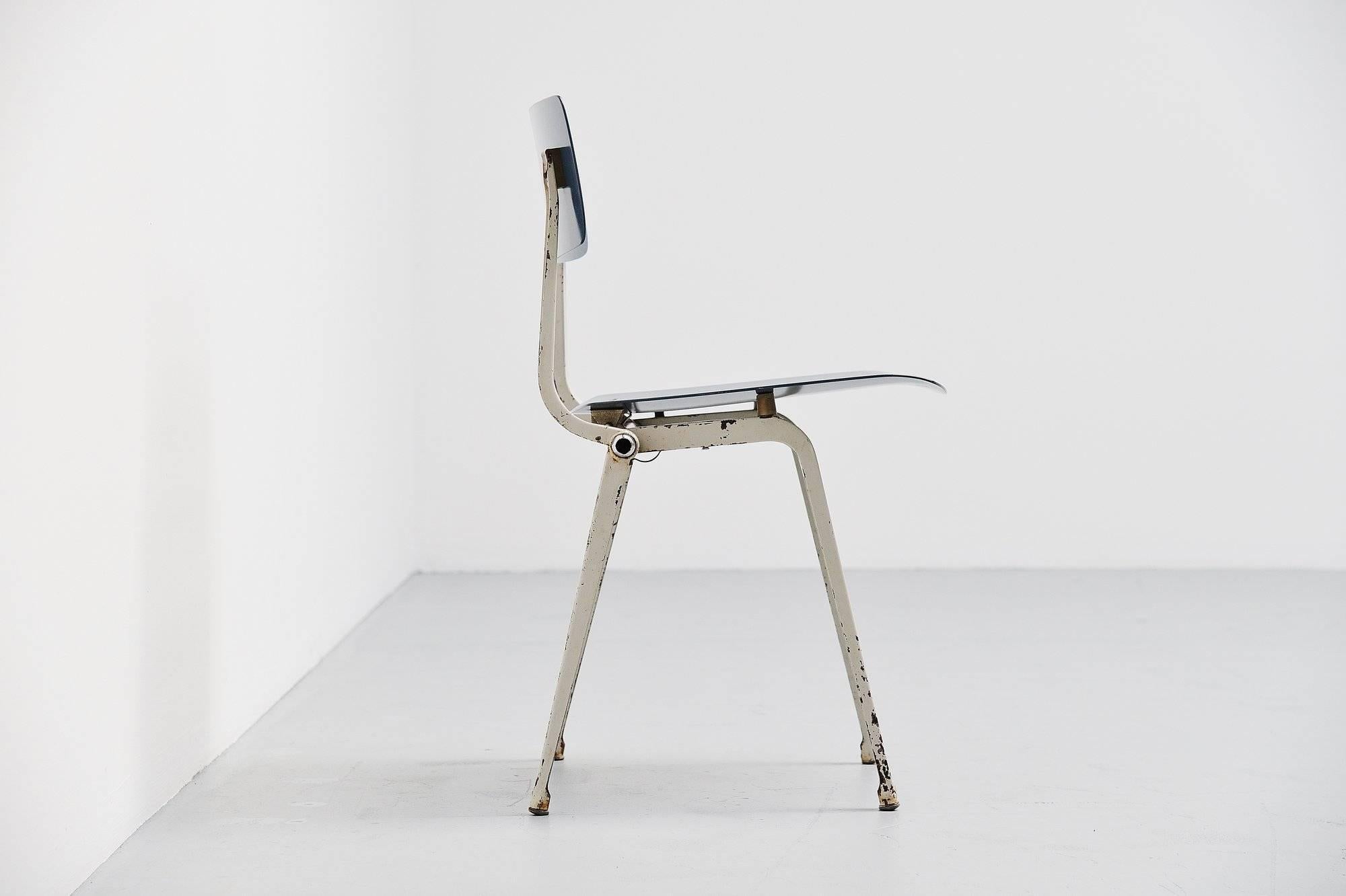 Friso Kramer Revolt Folding Chair for Ahrend de Cirkel, 1953 For Sale 1