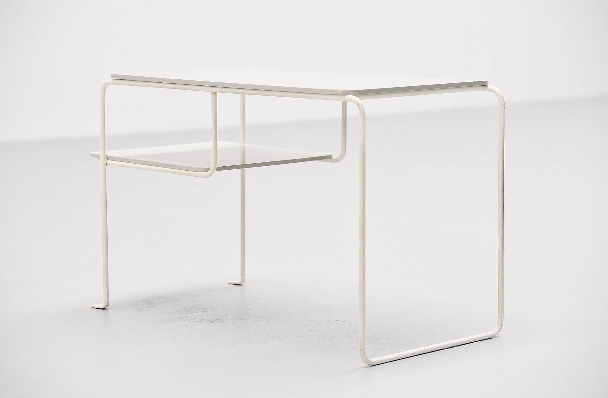 Néerlandais Table d'appoint Beek Spectrum d'Elmar Berkovic pour Beek, 1956 en vente