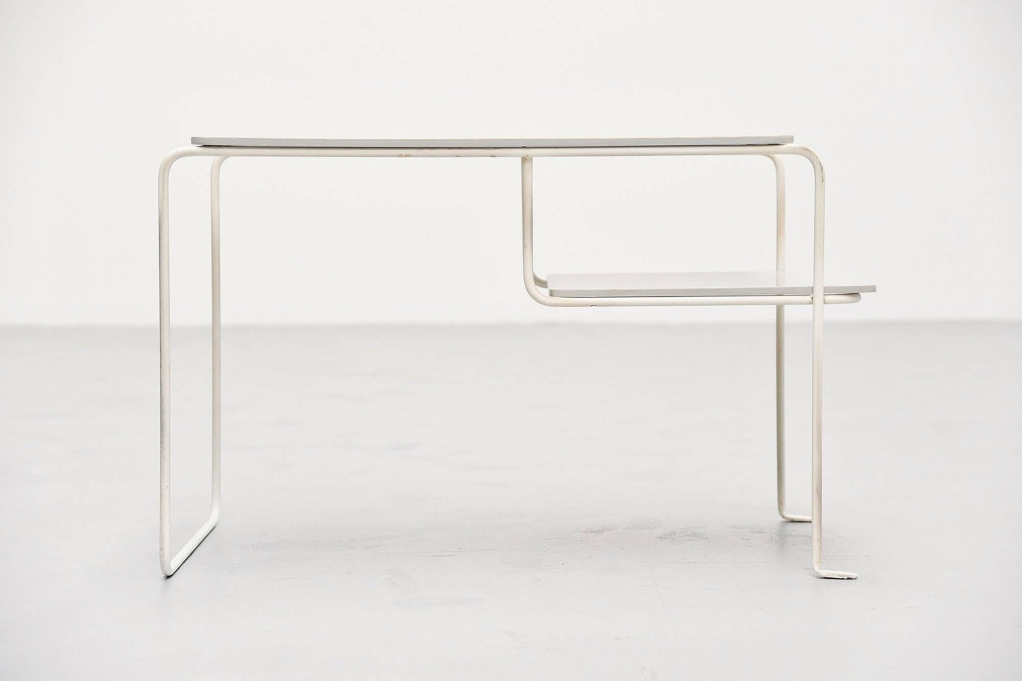 Peint à froid Table d'appoint Beek Spectrum d'Elmar Berkovic pour Beek, 1956 en vente