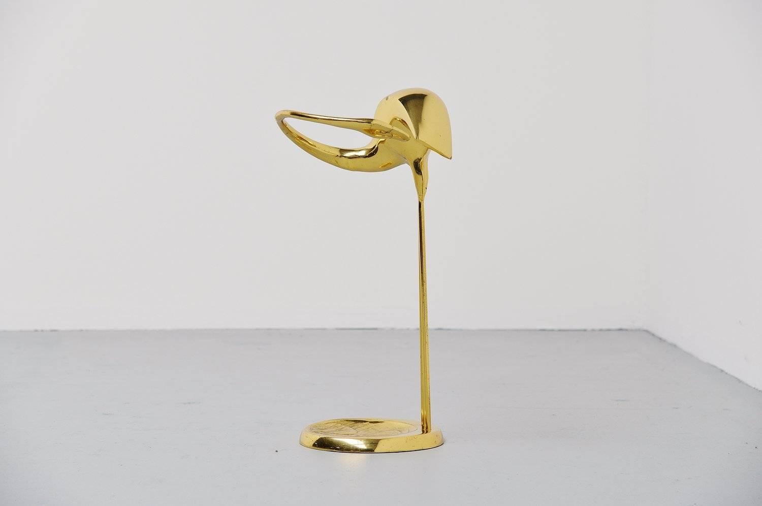 Brass flamingo umbrella stand Willy Daro attributed 1970 In Good Condition In Roosendaal, Noord Brabant
