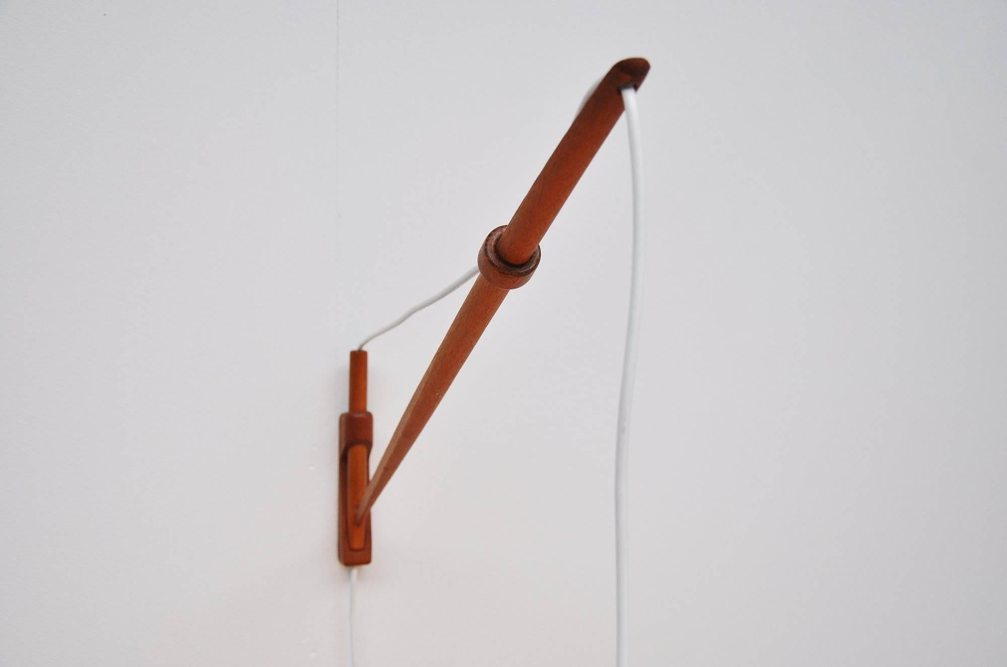 Lisa Johansson-Pape Arc Wall Lamp, Finland, 1954 2