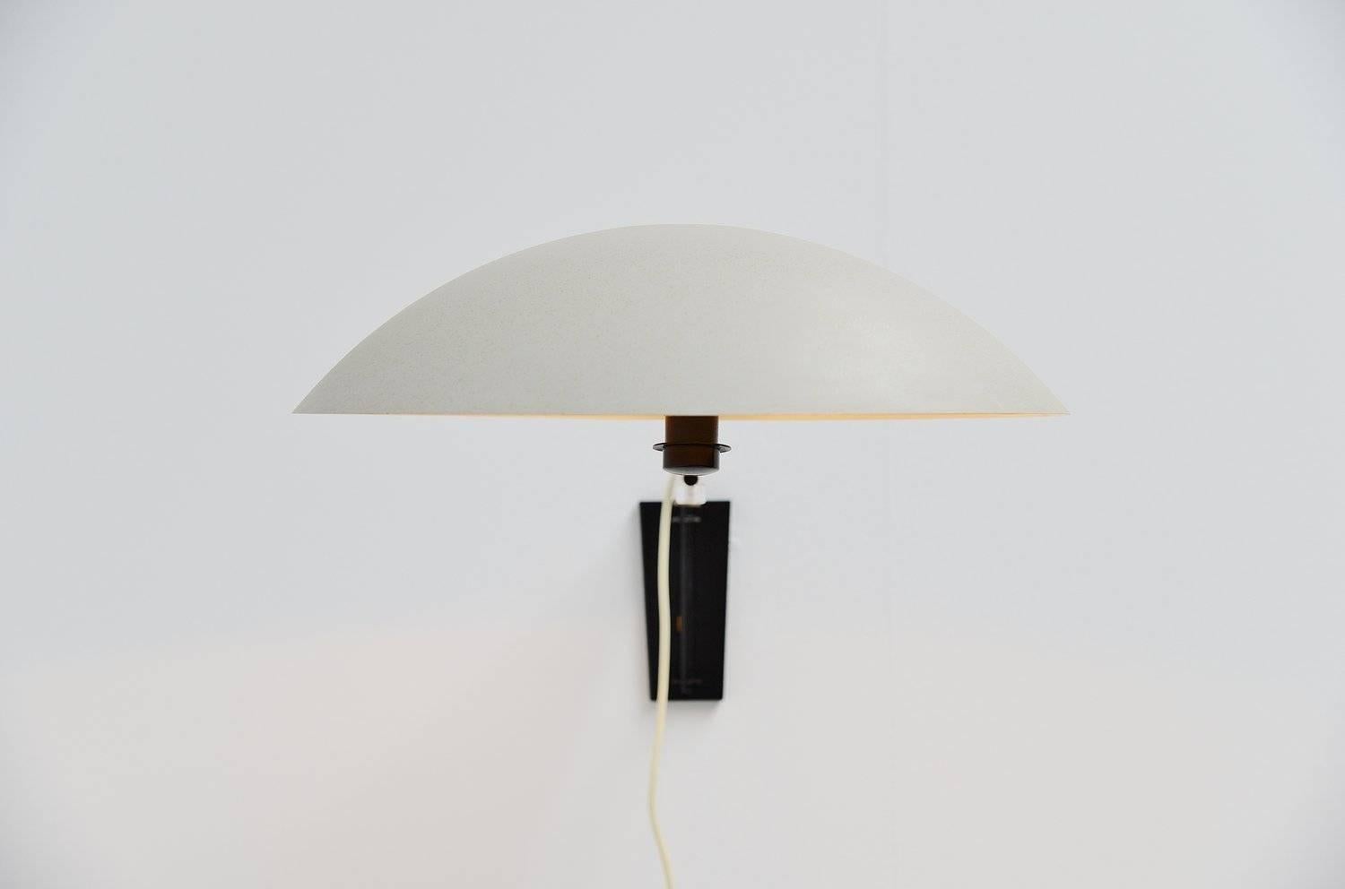 Philips NX23 Wall Lamp by Louis Christiaan Kalff, 1954 1