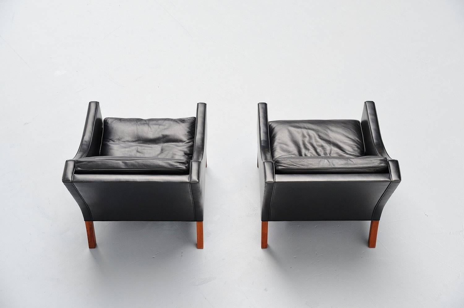 Borge Mogensen Fredericia Lounge Chairs, Denmark, 1963 In Good Condition In Roosendaal, Noord Brabant