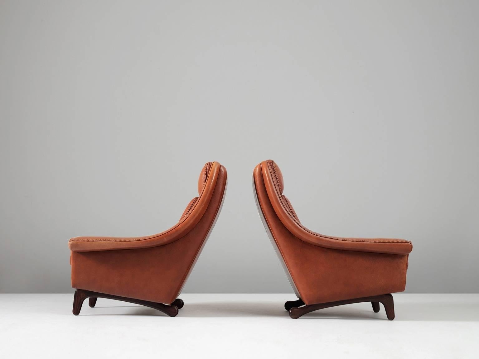 Pair of Scandinavian Lounge Chairs in Cognac Leather In Excellent Condition In Waalwijk, NL