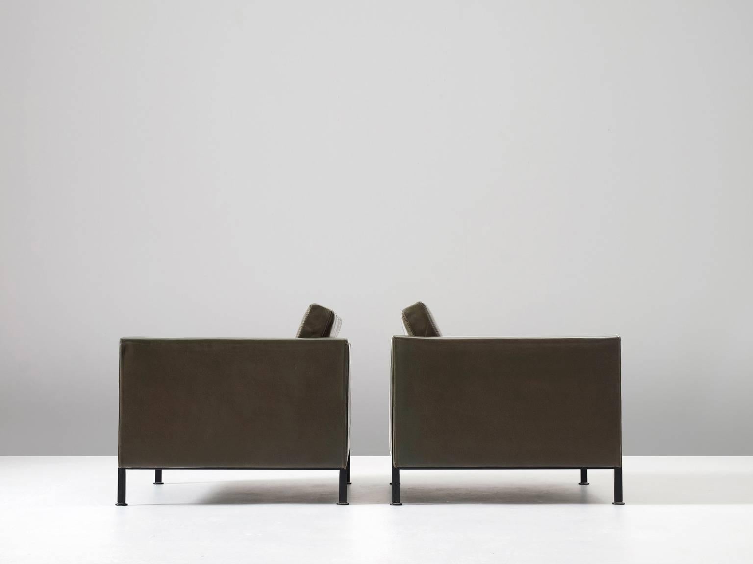 Dutch Pair of Armchairs by Pierre Paulin for Artifort 