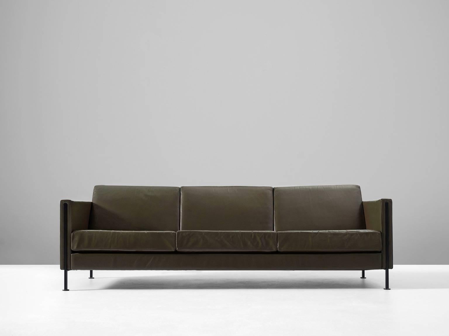 Modern '442/3' sofa's in leather and steel, by Pierre Paulin for Artifort, the Netherlands 1962. 

This comfortable three-seat sofa shows elegant black lacquered steel details. The combination of steel and leather gives this sofa it's modern and