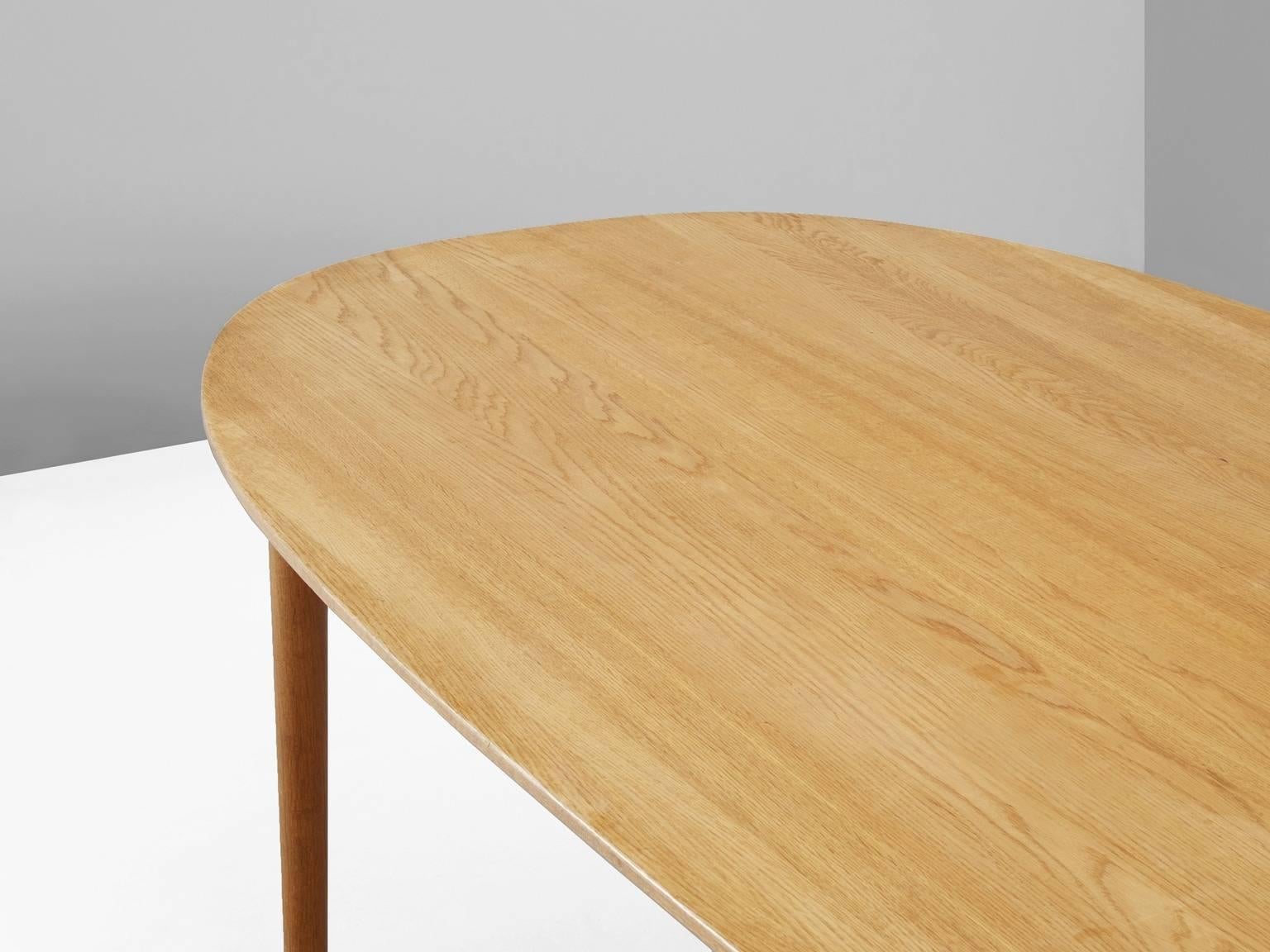 Scandinavian Large Oval Dining Table in Blond Oak