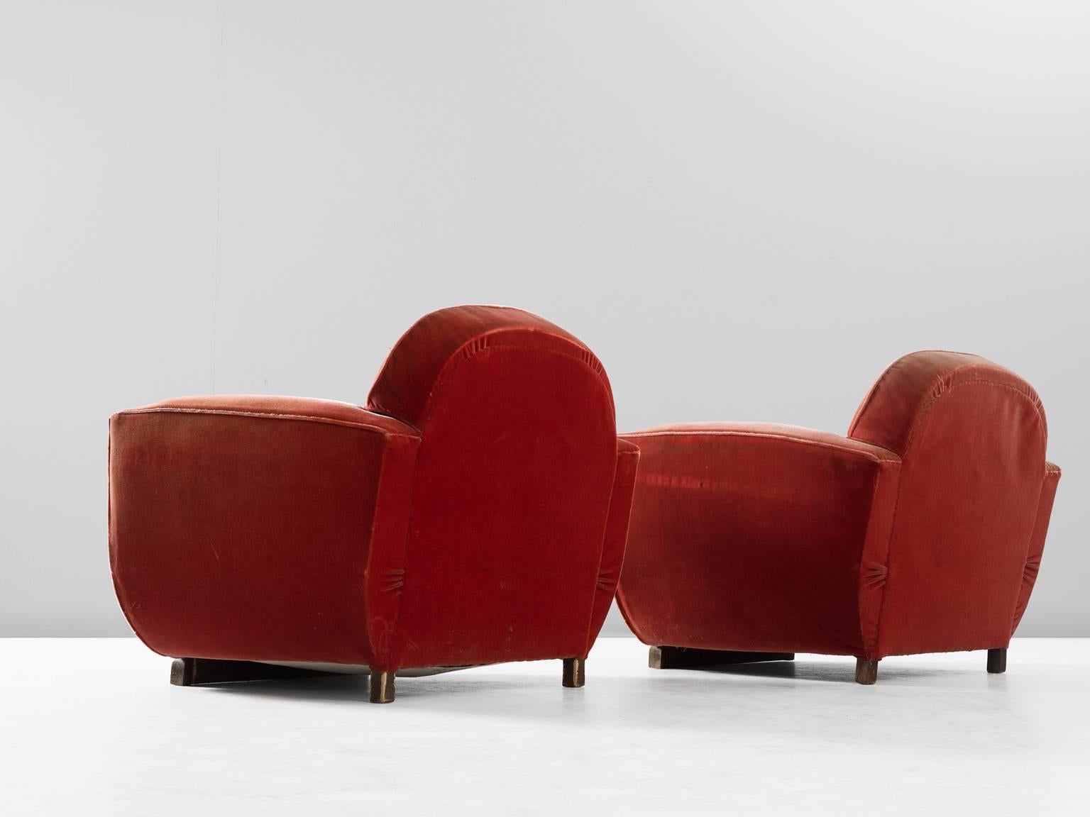 Mid-20th Century Pair of French Art Deco Club Chairs in Red Mohair Upholstery