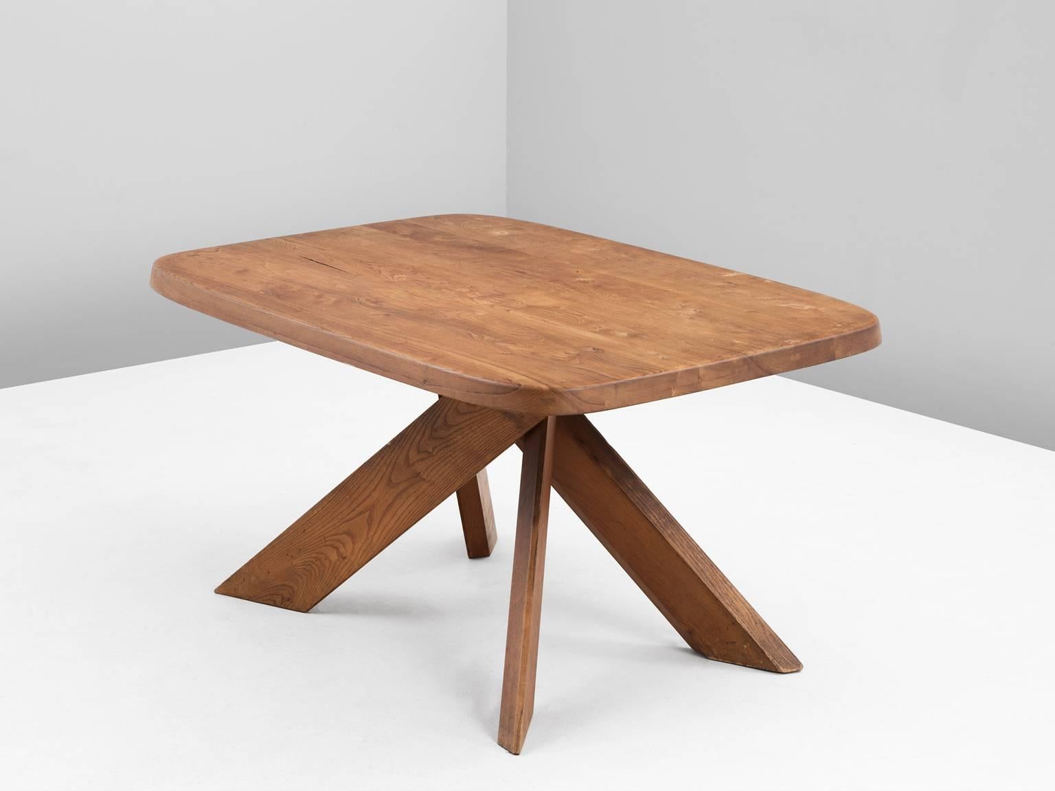 Dining table T35B in elm by Pierre Chapo, France, 1960s.

Small dining table in solid elm by master woodworker Pierre Chapo. The basic design and construction as well as the use of solid pine wood characterizes the work of Chapo. This table is a
