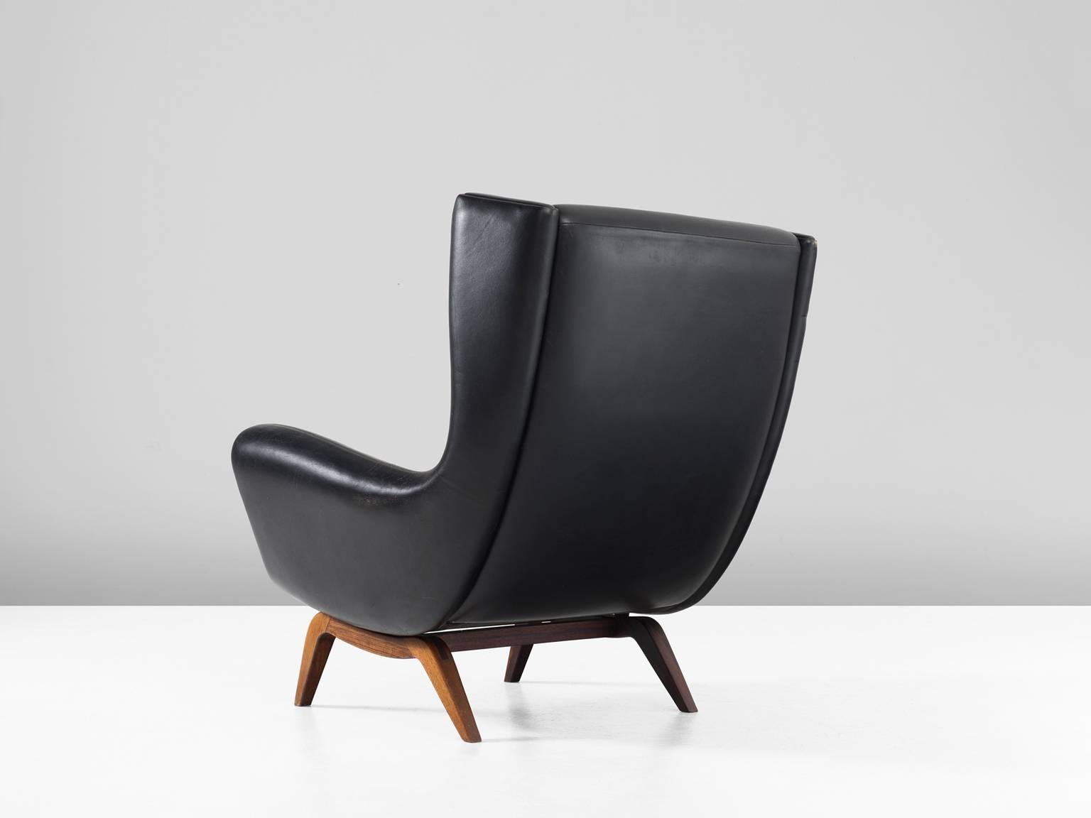 Danish Illum Wikkelsø '110' Lounge Chair in Black Leather and Rosewood