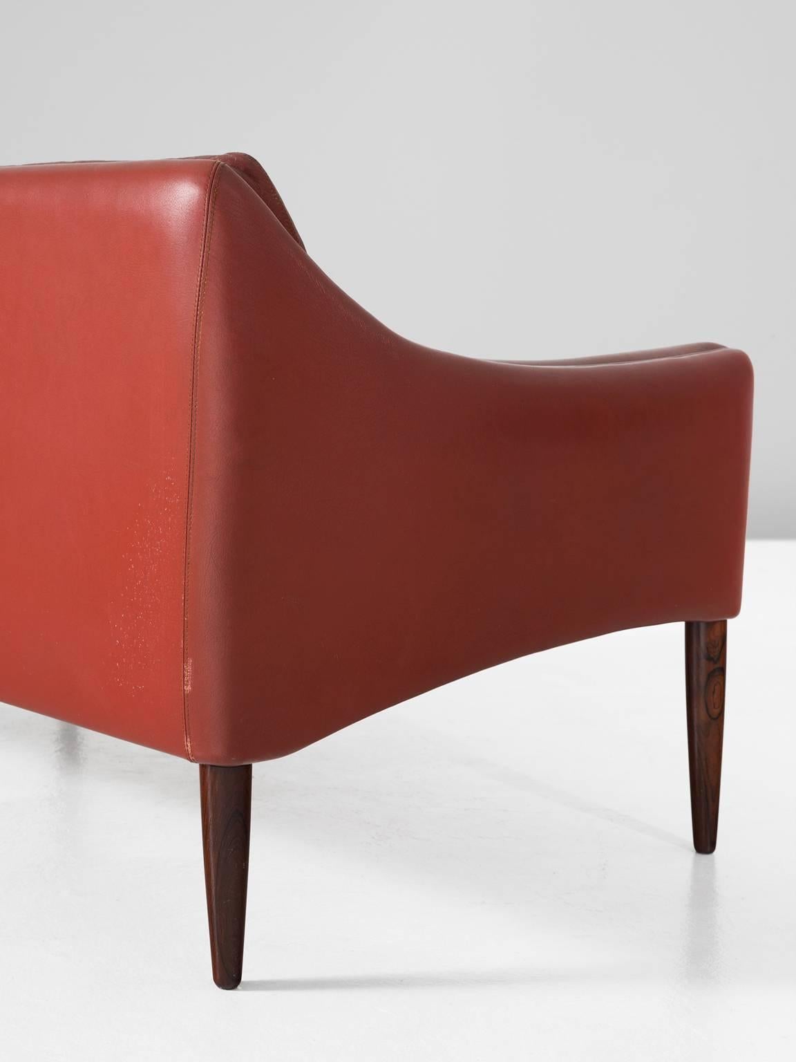 Hans Olsen Two-Seat Sofa in Red Leather for CS Møbler In Good Condition In Waalwijk, NL