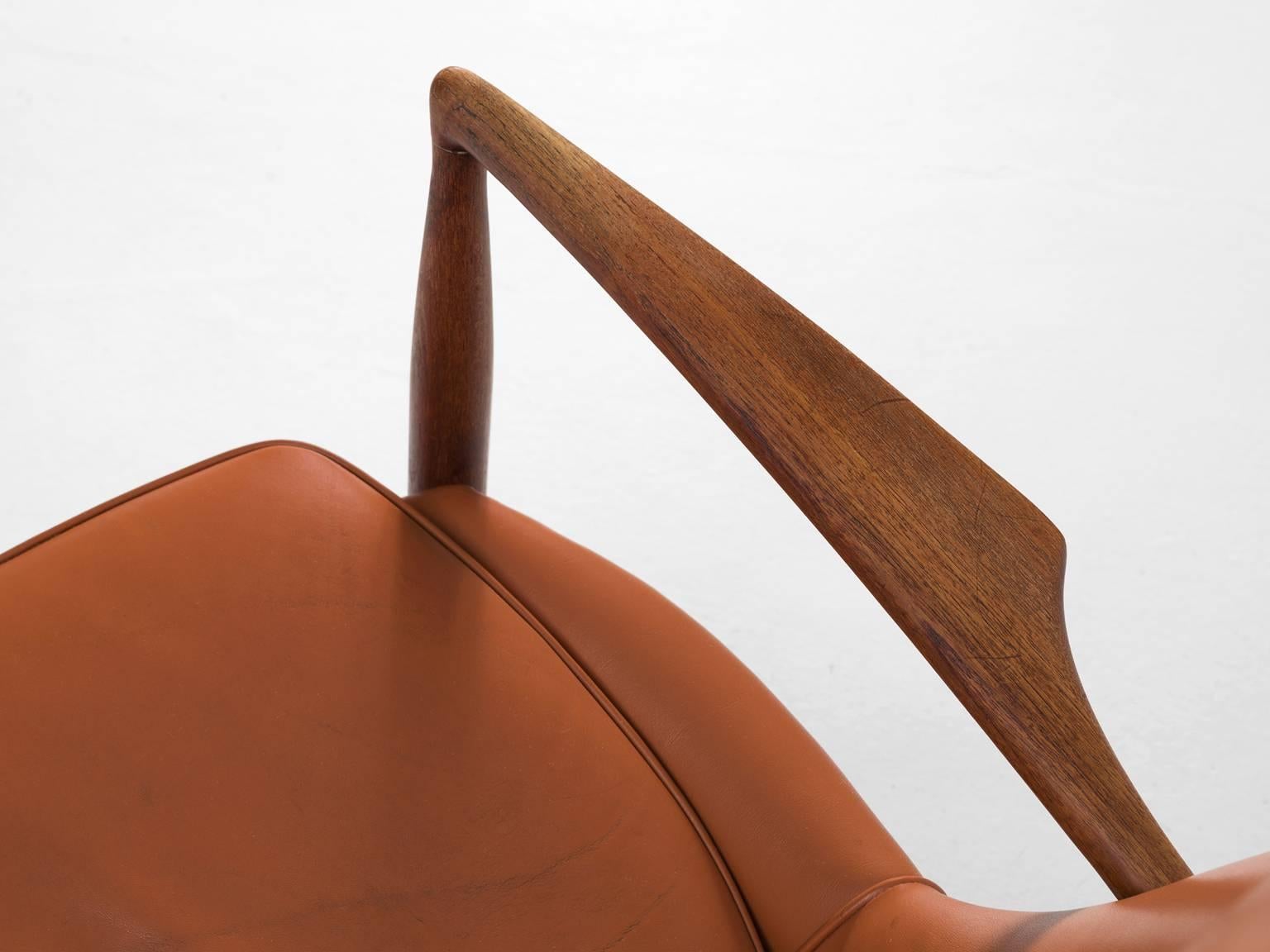 Ib Kofod-Larsen 'Seal' High Back Lounge Chair in Cognac Leather In Excellent Condition In Waalwijk, NL
