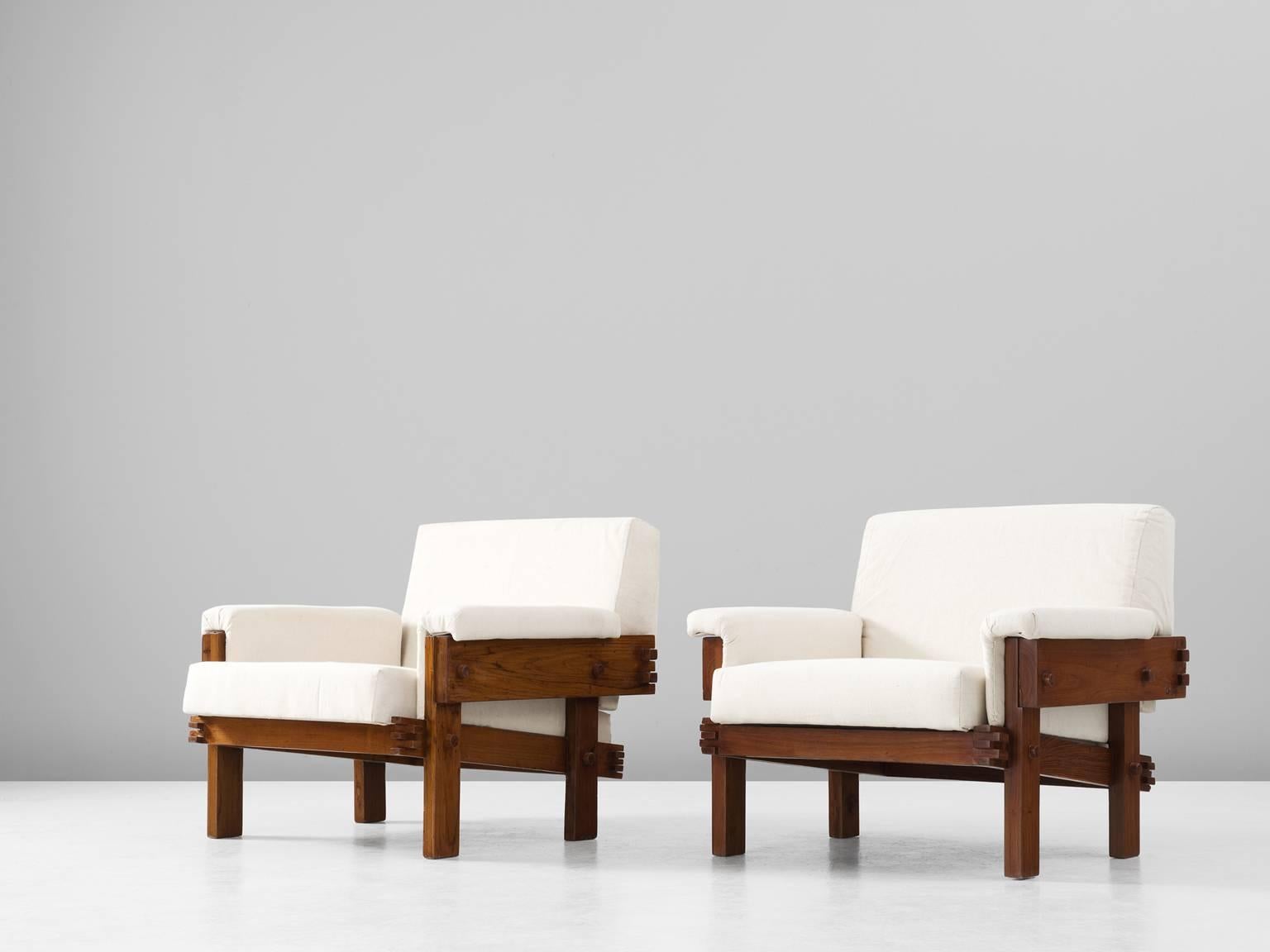 Mid-Century Modern Set of Two Brazilian Lounge Chairs in Off-White Upholstery