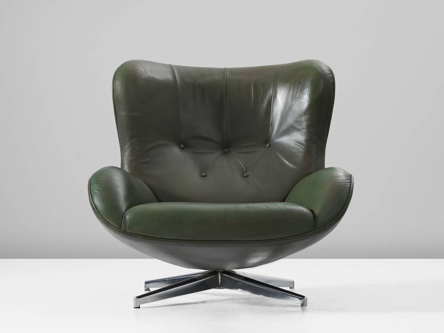 Danish Illum Wikkelsø Green Leather Swivel Lounge Chair