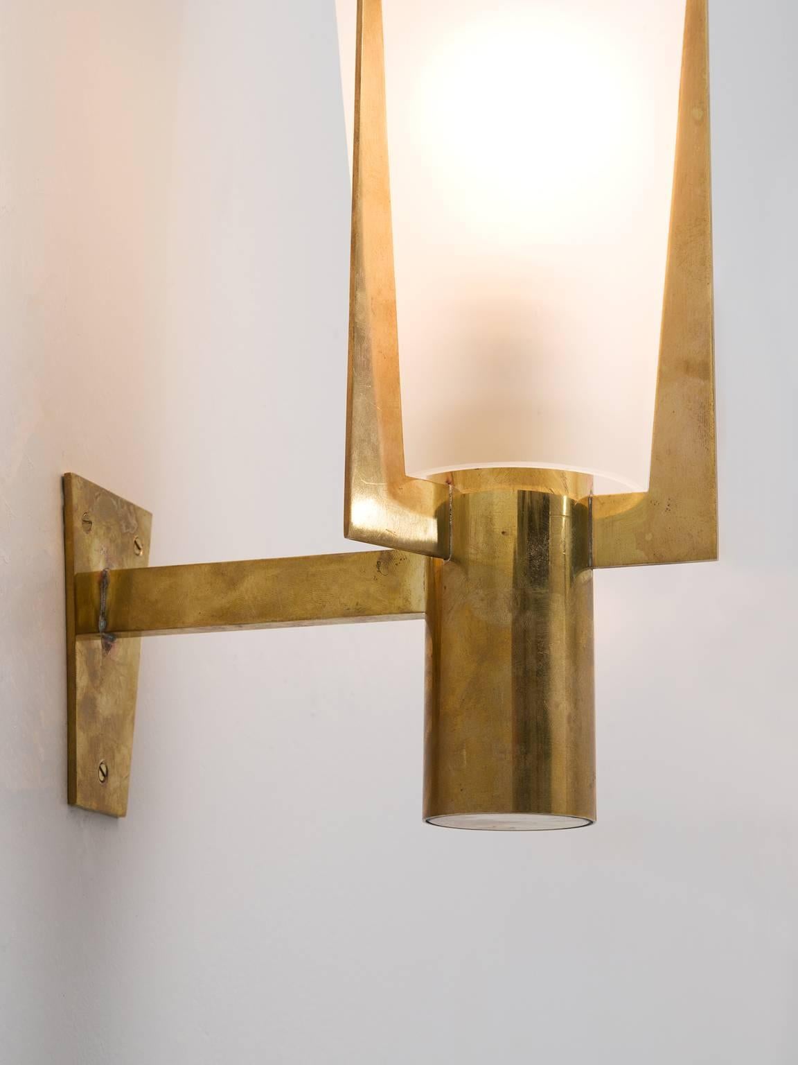Set of Two Large Brass and Frosted Glass Wall Lights In Excellent Condition In Waalwijk, NL