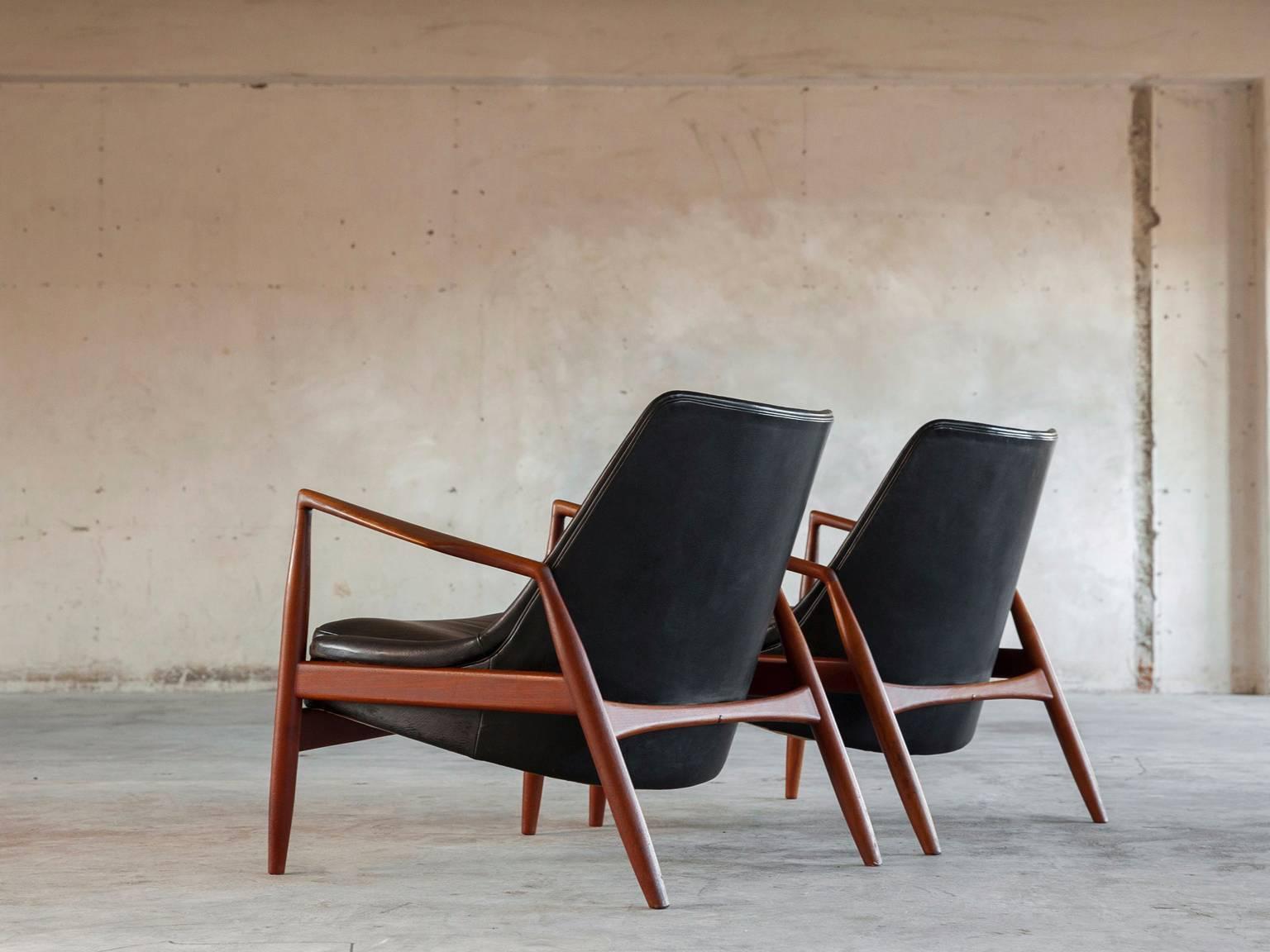 Mid-Century Modern Ib Kofod-Larsen Set of Two 'Seal' Lounge Chairs in Black Leather